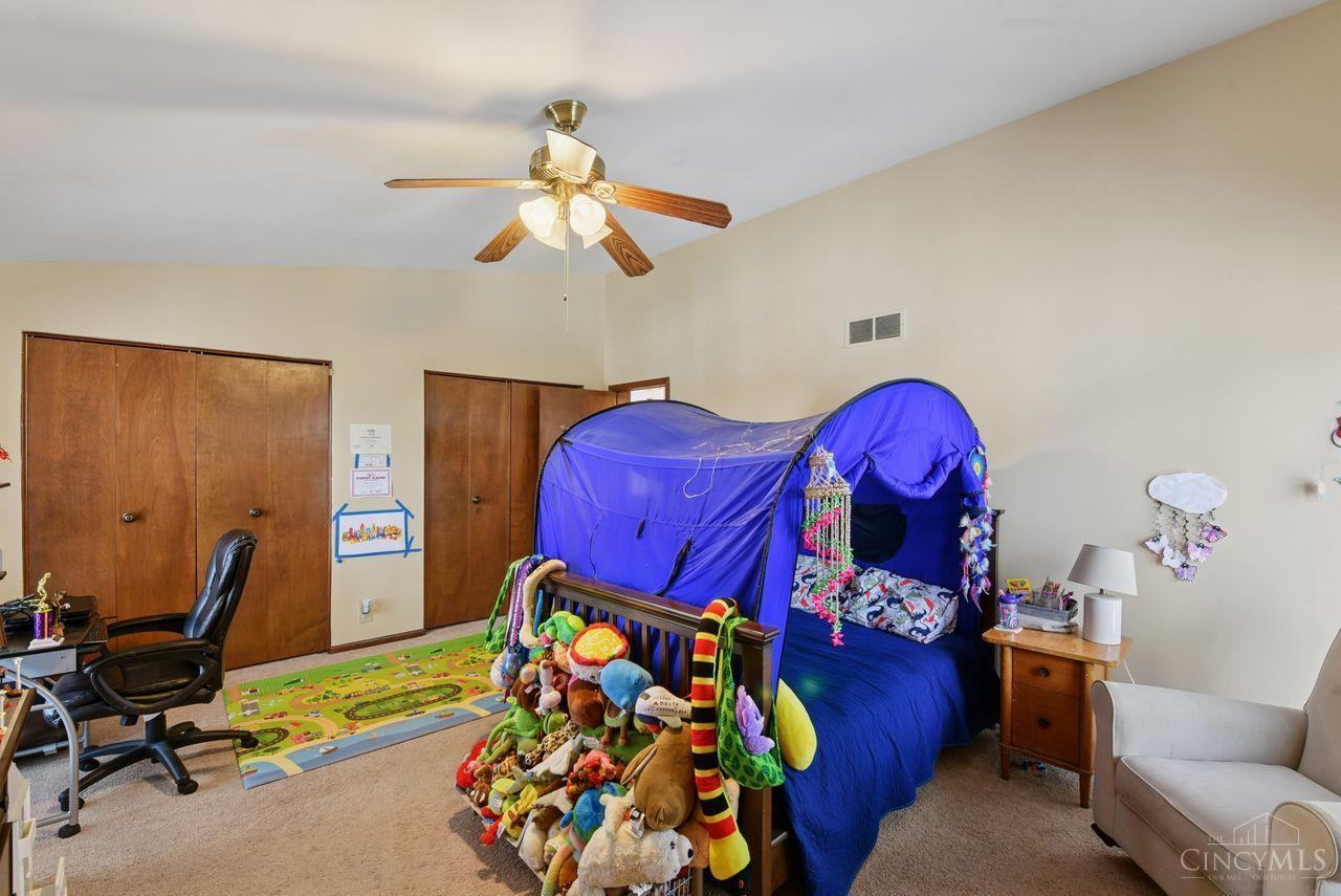 Anderson Twp, Ohio, 45255, United States, 4 Bedrooms Bedrooms, ,3 BathroomsBathrooms,Residential,For Sale,2001955