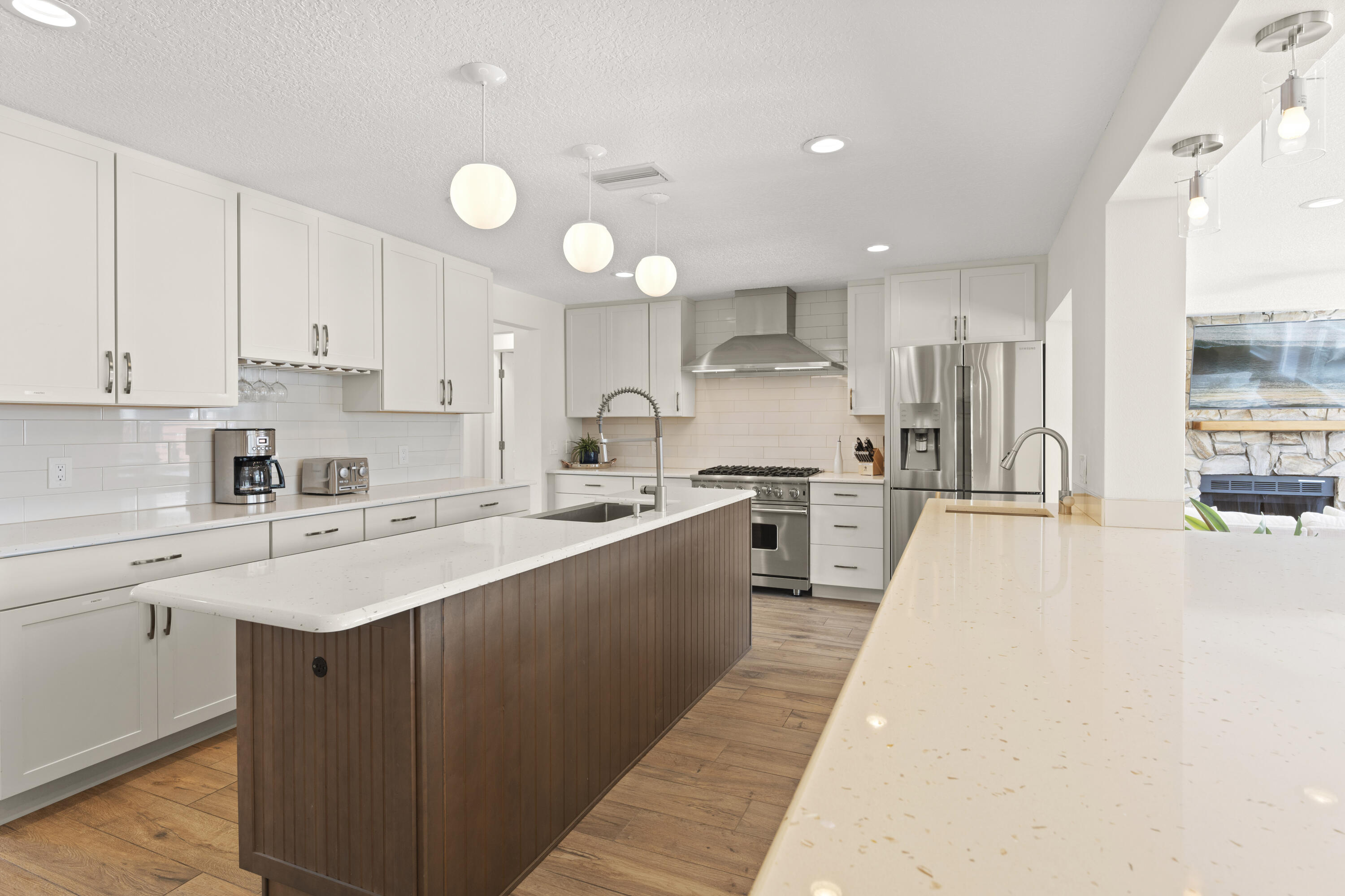 Cocoa Beach, Florida, 32931, United States, 4 Bedrooms Bedrooms, ,2 BathroomsBathrooms,Residential,For Sale,1981762