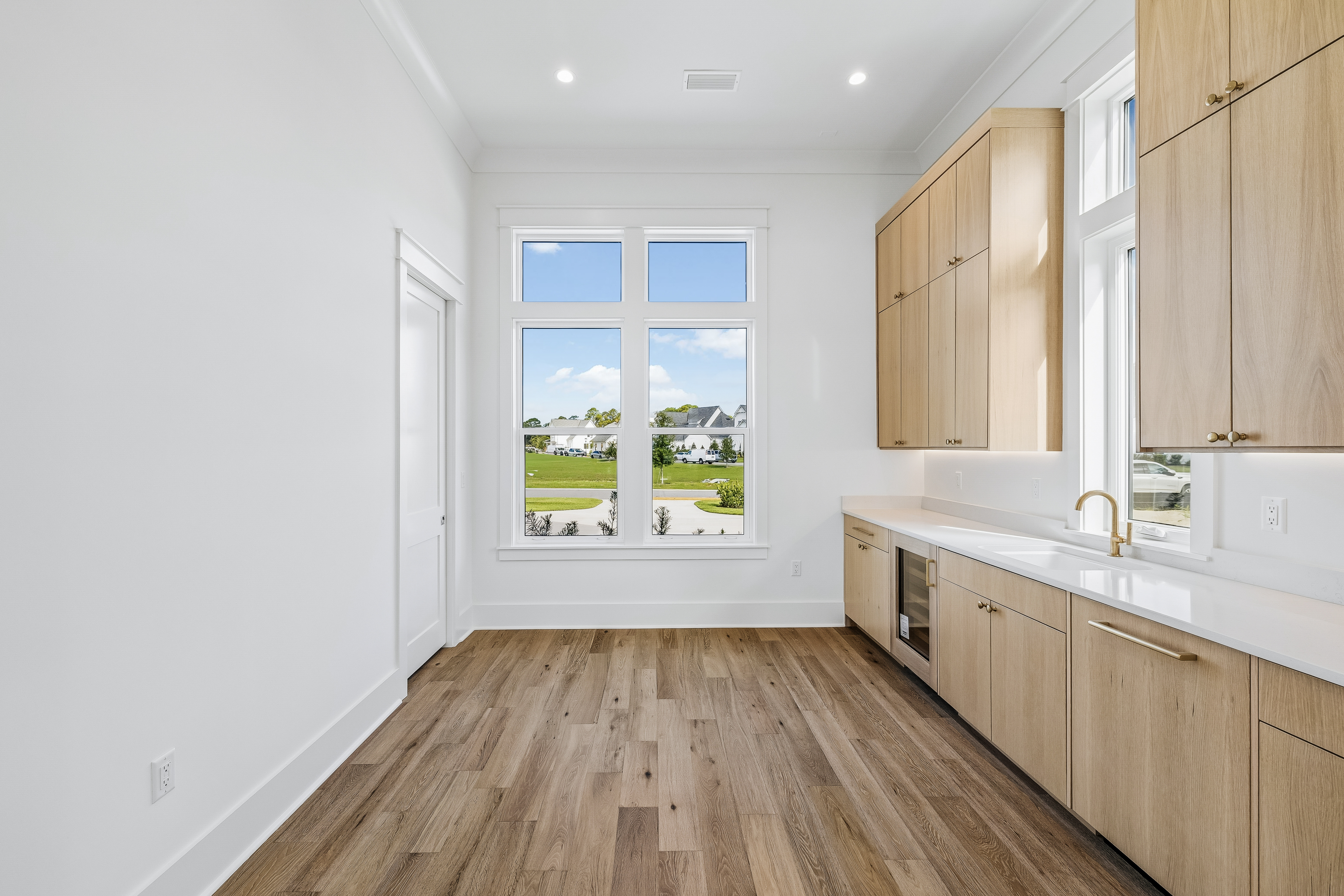  Newly-Finished Custom Residence With Dune Lake Views - 物件實景