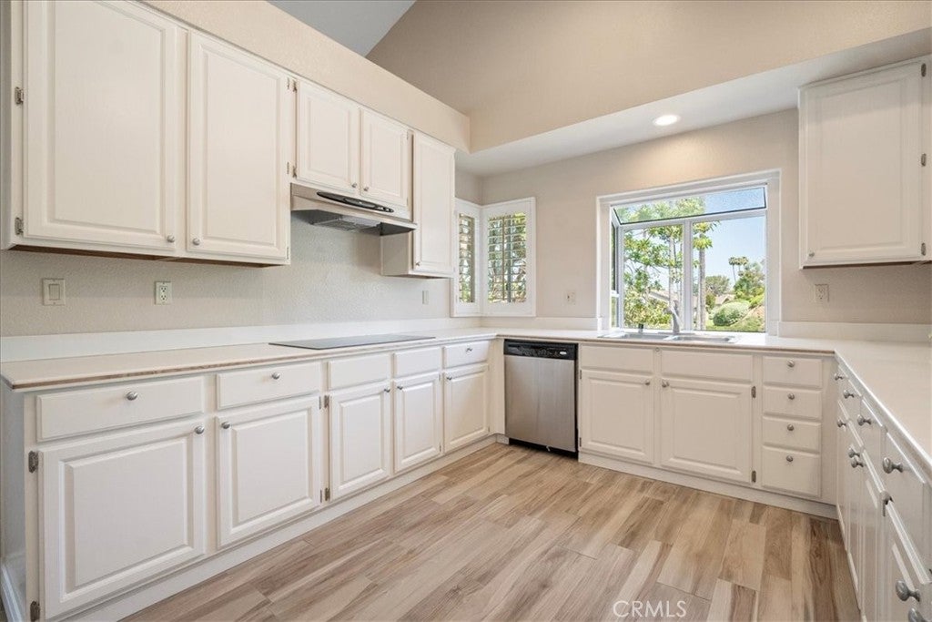 Bonsall, California, 92003, United States, 3 Bedrooms Bedrooms, ,3 BathroomsBathrooms,Residential,For Sale,1892878