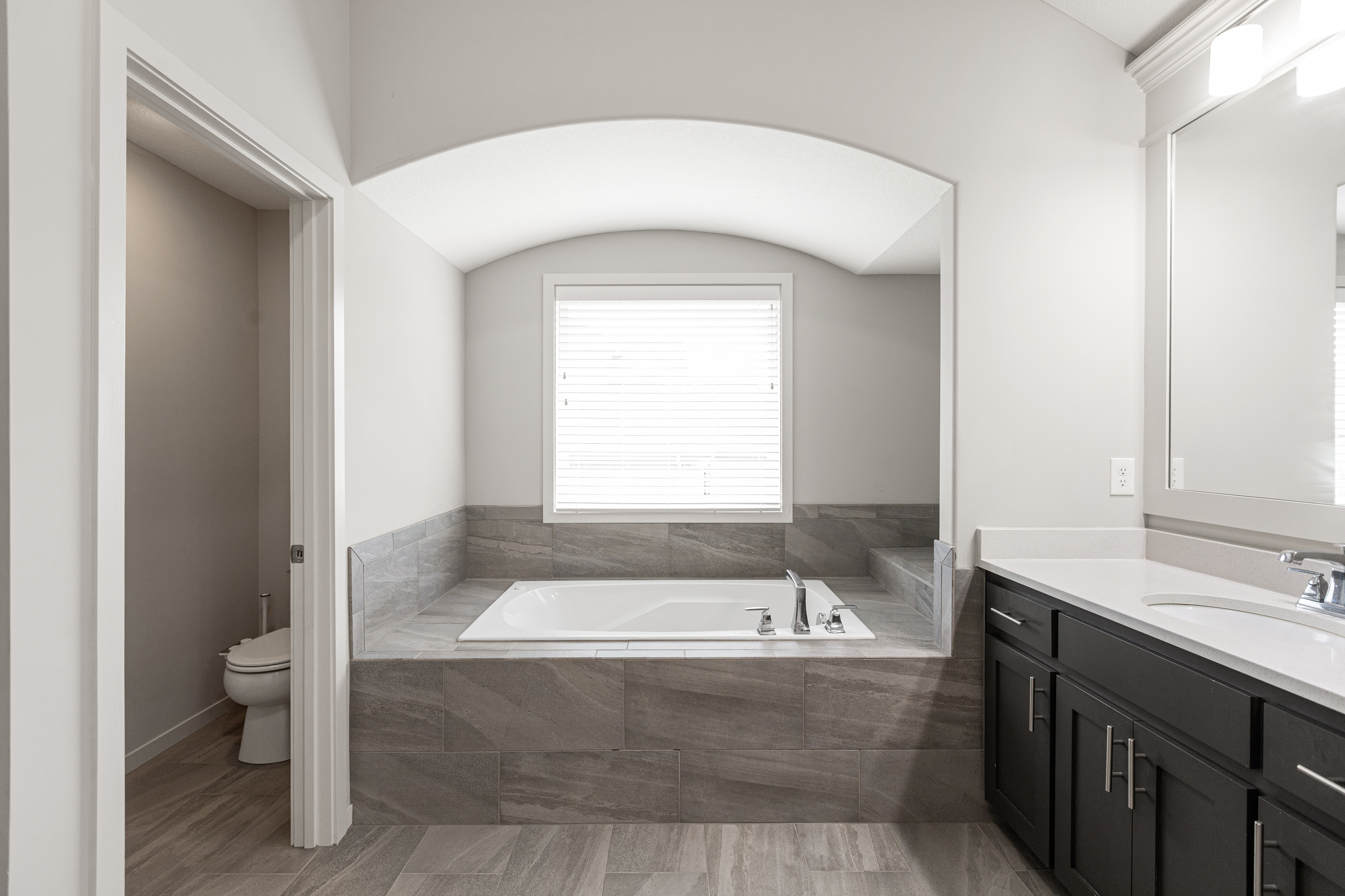  9196 Green Road, Lenexa, KS 66227 - 物件實景