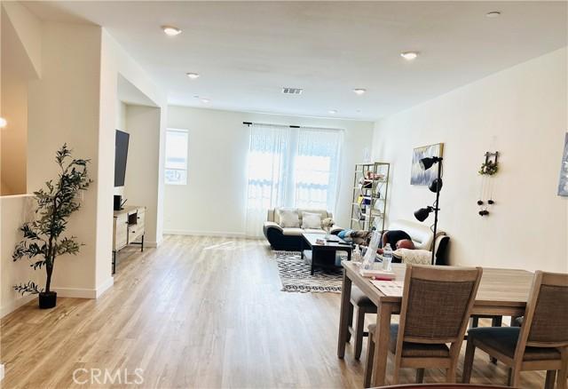 Arcadia, California, 91006, United States, 4 Bedrooms Bedrooms, ,4 BathroomsBathrooms,Residential,For Sale,1987374