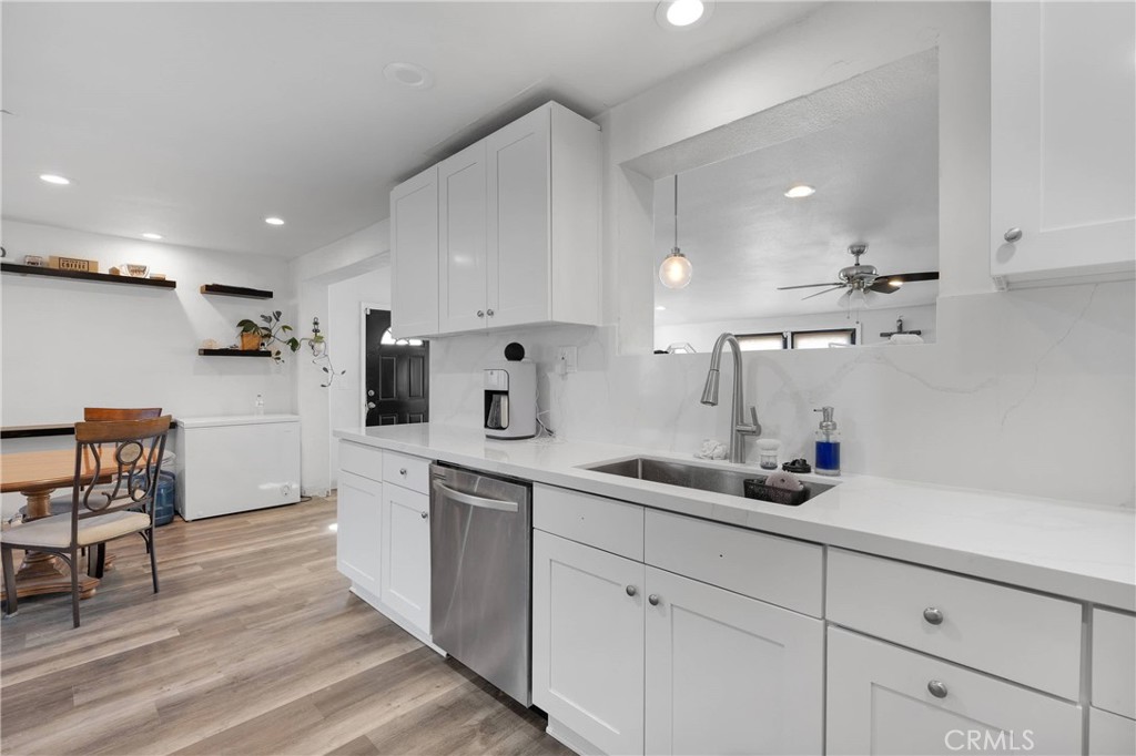 Hesperia, California, 92345, United States, 4 Bedrooms Bedrooms, ,3 BathroomsBathrooms,Residential,For Sale,1980738