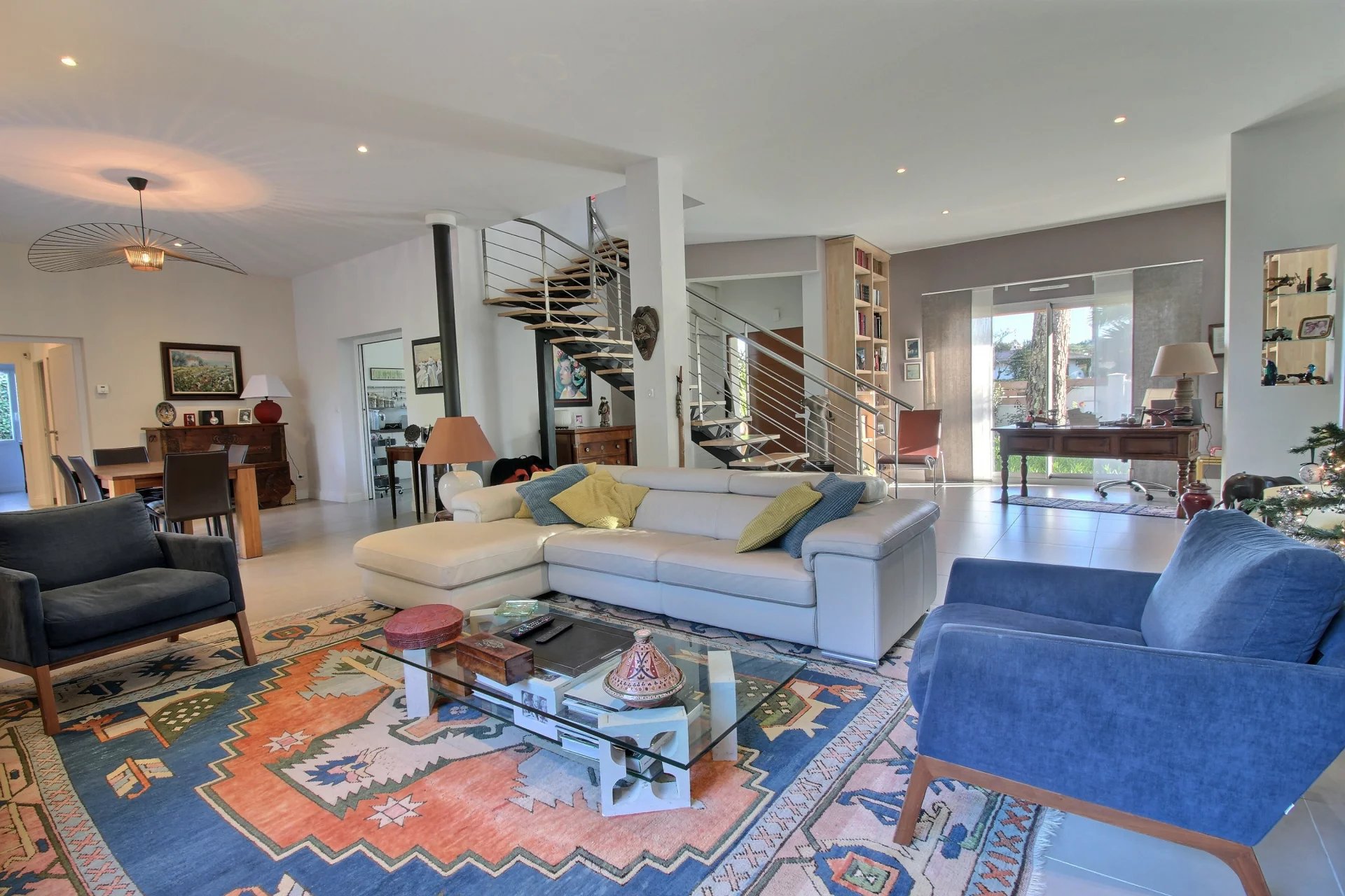 Arcachon, New Aquitaine, 33120, FR, 4 Bedrooms Bedrooms, ,Residential,For Sale,1672062