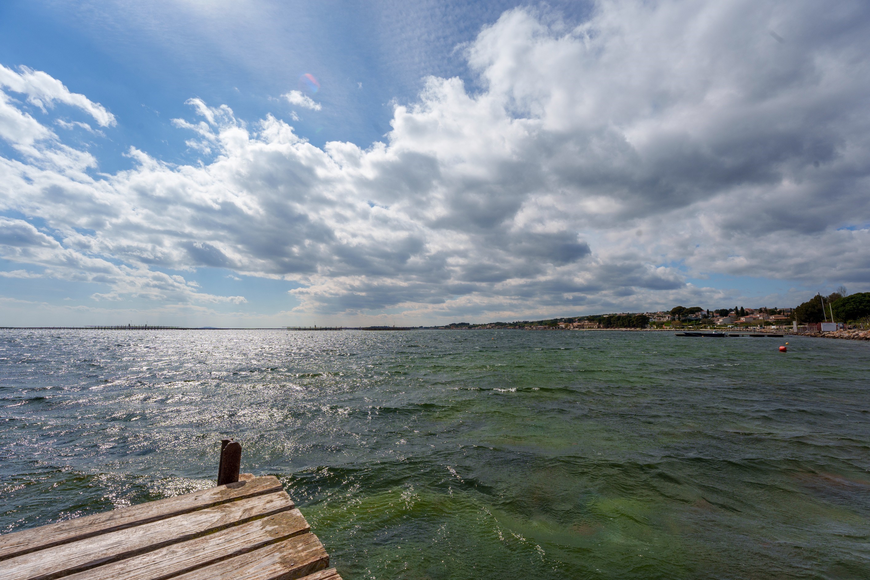  Waterfront Residence with Three Independent Apartments on the Étang de Thau - B… - 物件實景