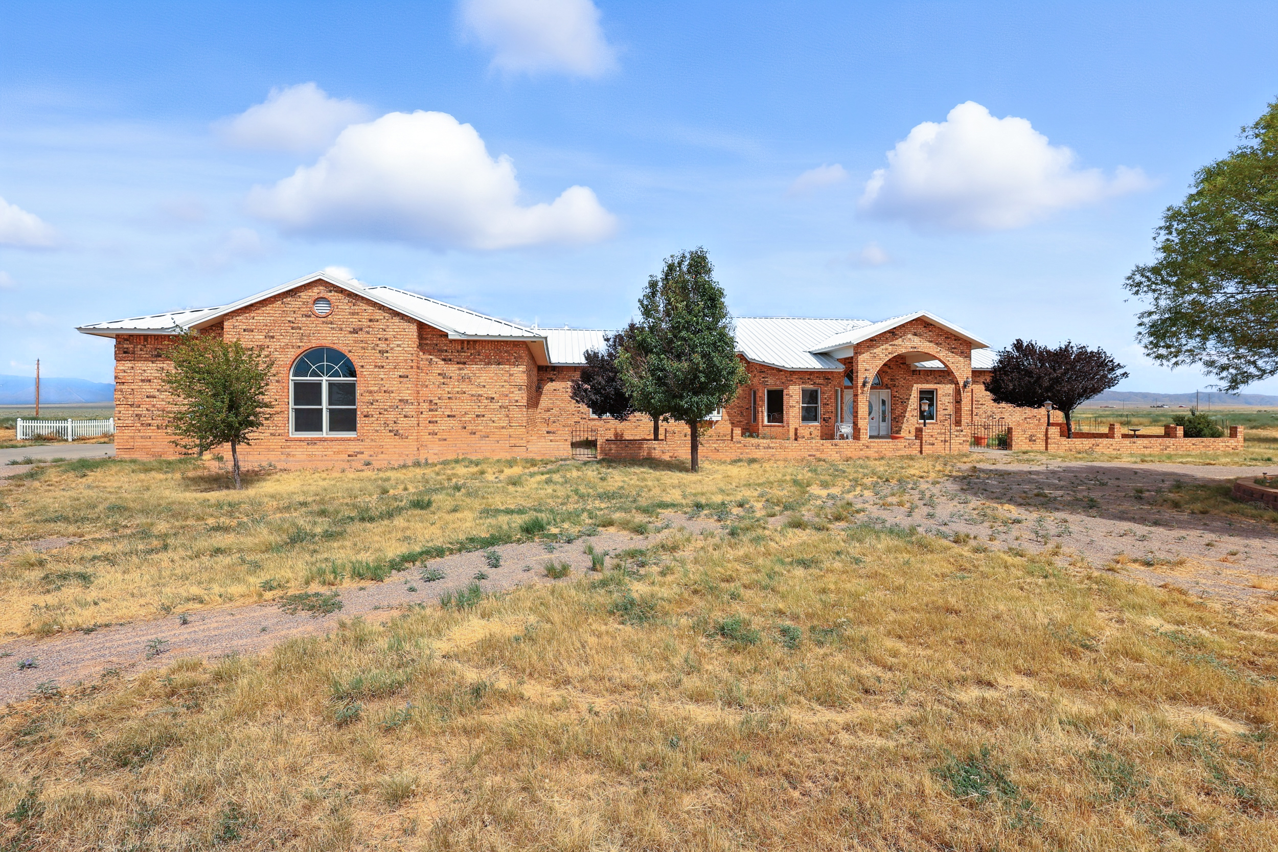 Belen, New Mexico, 87002, United States, 3 Bedrooms Bedrooms, ,3 BathroomsBathrooms,Residential,For Sale,1973805