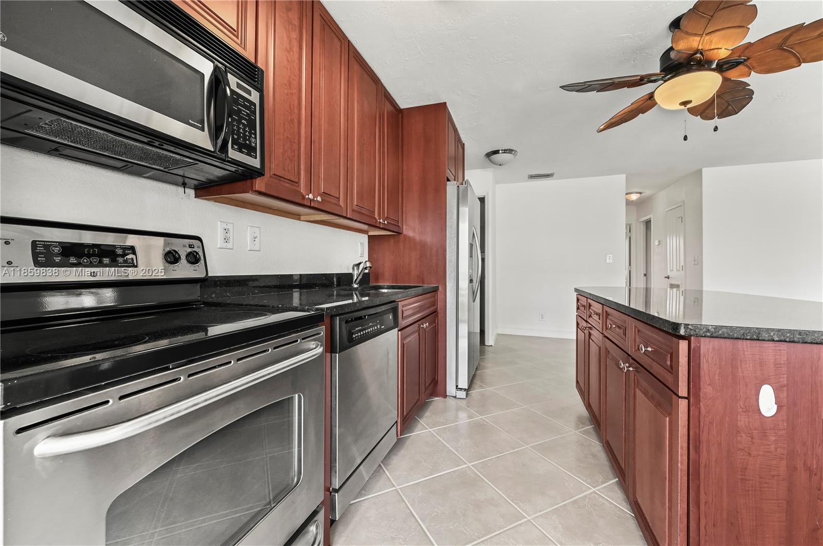 Fort Lauderdale, Florida, 33306, United States, 2 Bedrooms Bedrooms, ,2 BathroomsBathrooms,Residential,For Sale,1917523