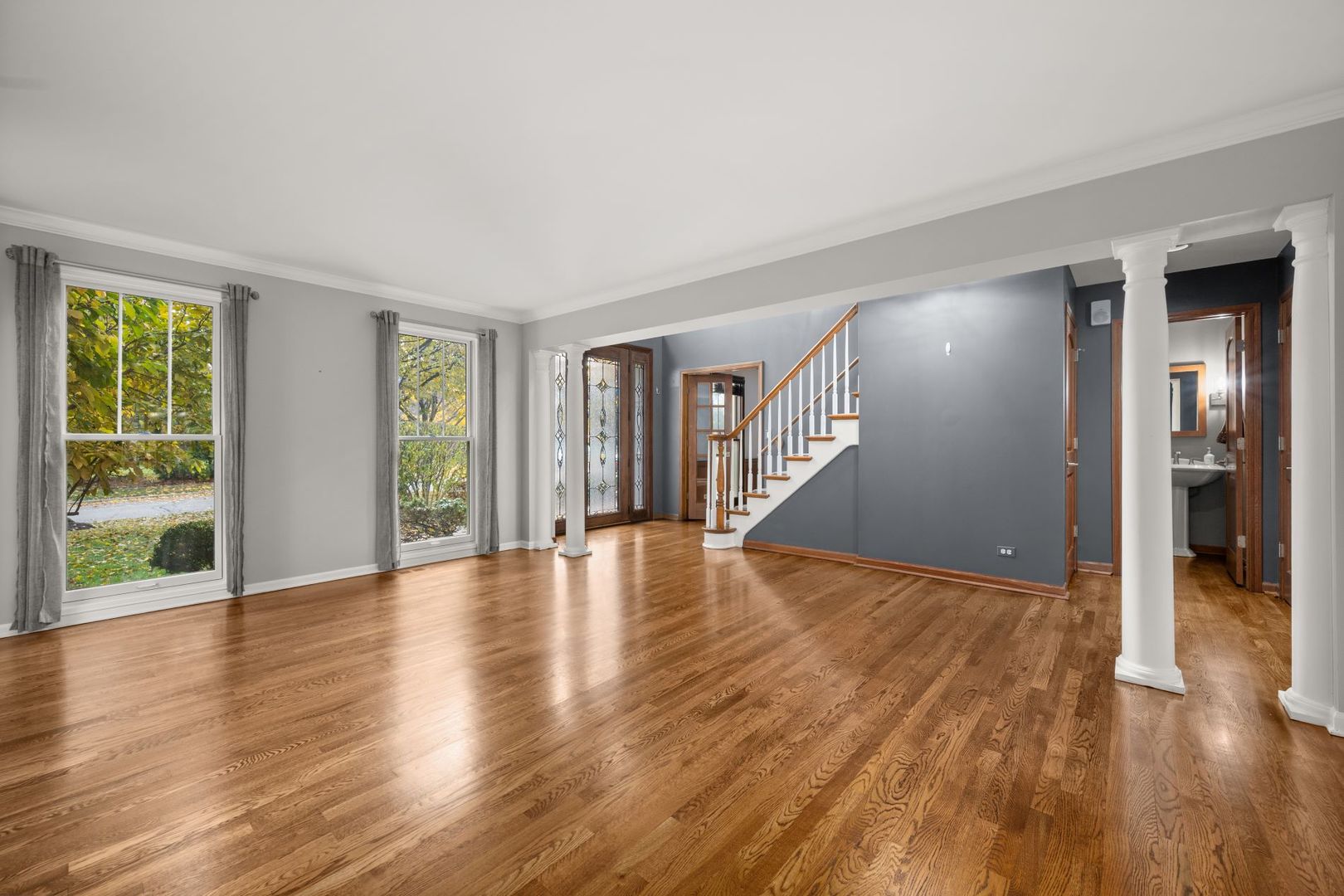 West Chicago, Illinois, 60185, United States, 4 Bedrooms Bedrooms, ,4 BathroomsBathrooms,Residential,For Sale,1991101