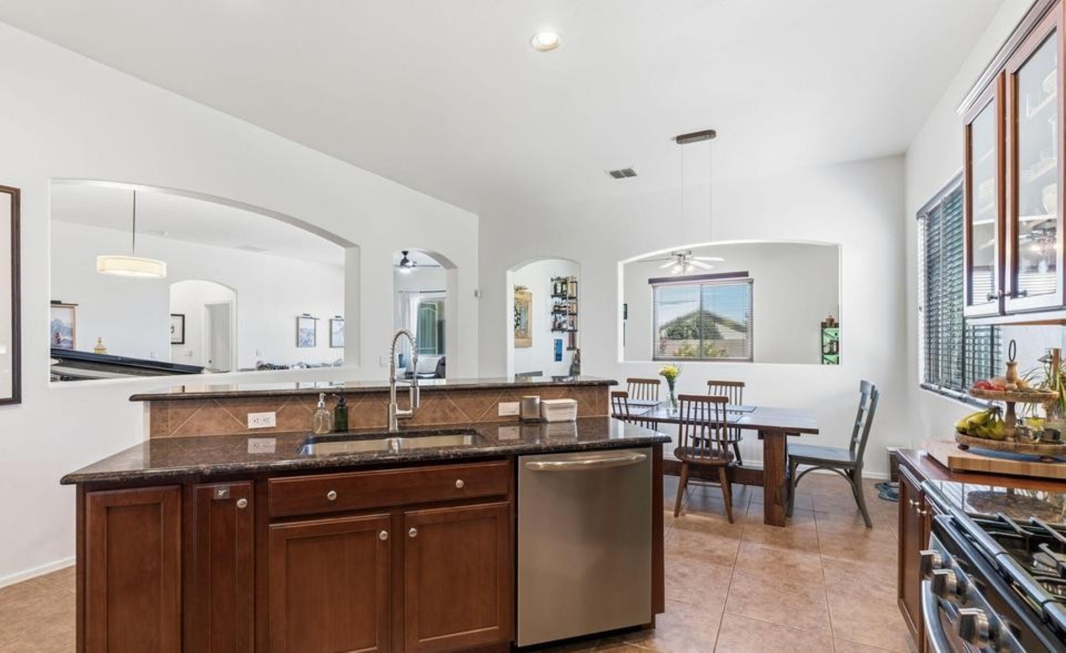  420 W Lexington Street¦Vail, AZ - 物件實景