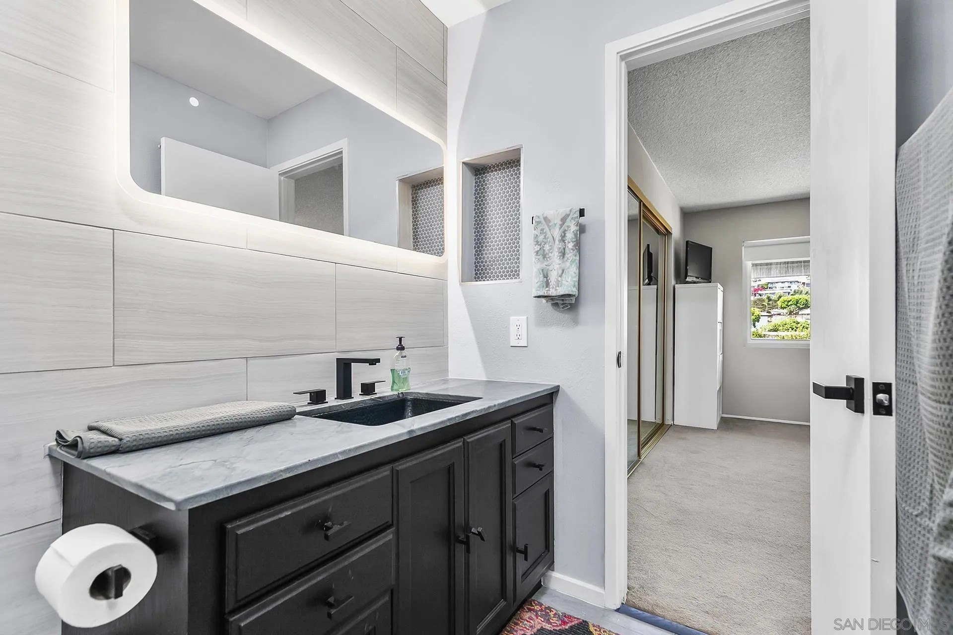 San Diego, California, 92117, United States, 1 Bedroom Bedrooms, ,1 BathroomBathrooms,Residential,For Sale,1959274