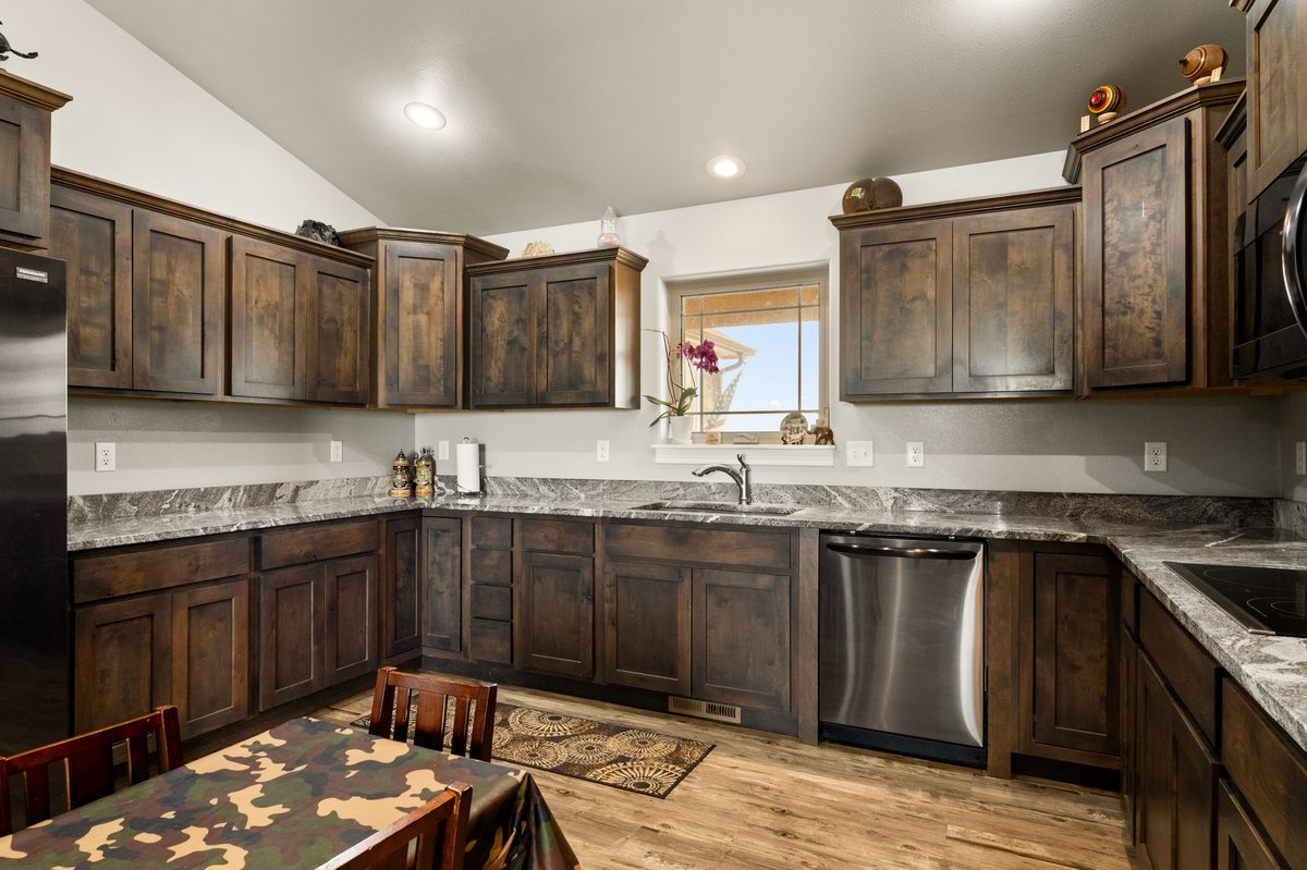 Carpenter, Wyoming, 82054, United States, 4 Bedrooms Bedrooms, ,1 BathroomBathrooms,Residential,For Sale,1801820