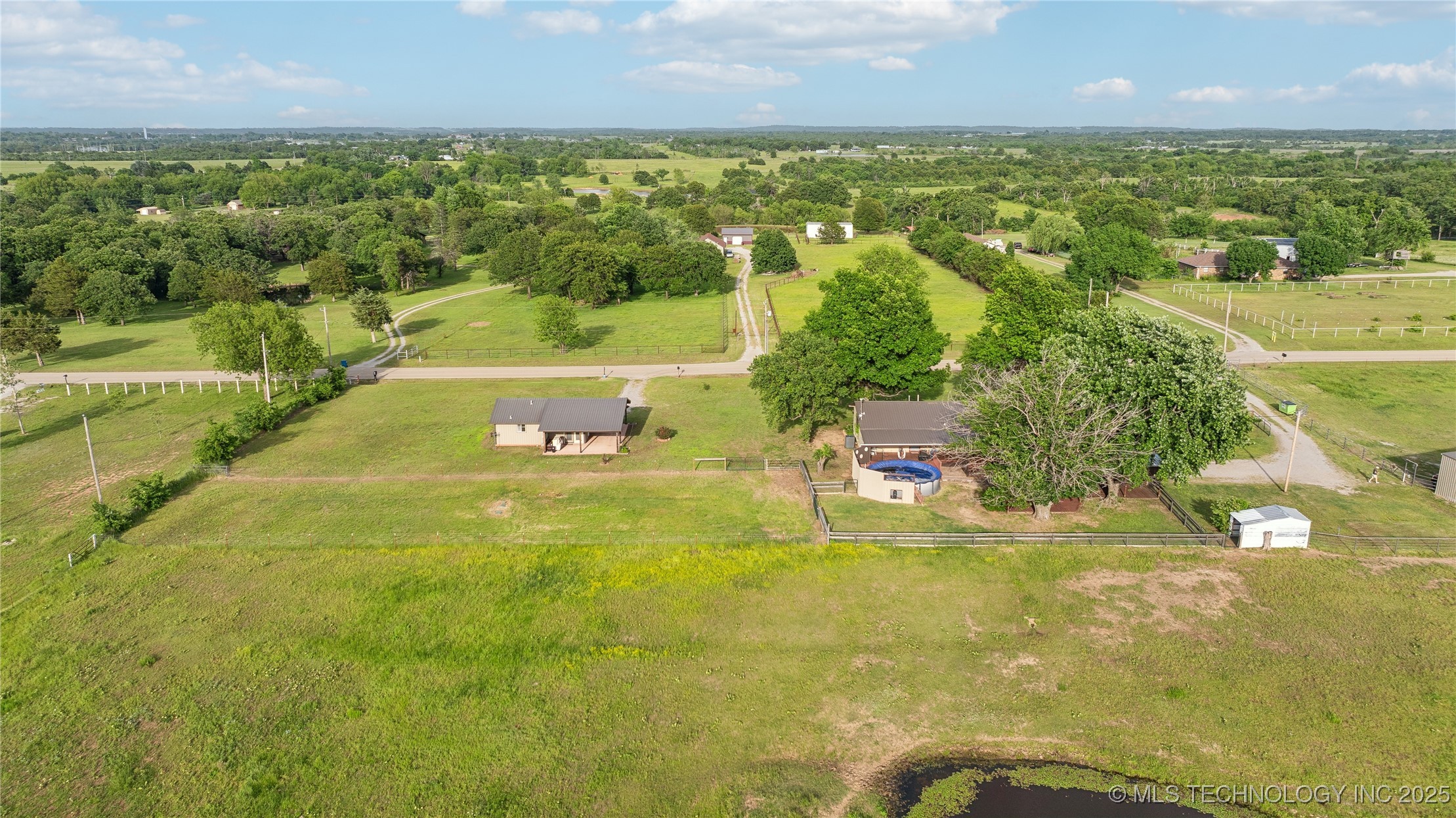 Cushing, Oklahoma, 74023, United States, 1 Bedroom Bedrooms, ,2 BathroomsBathrooms,Residential,For Sale,1840367
