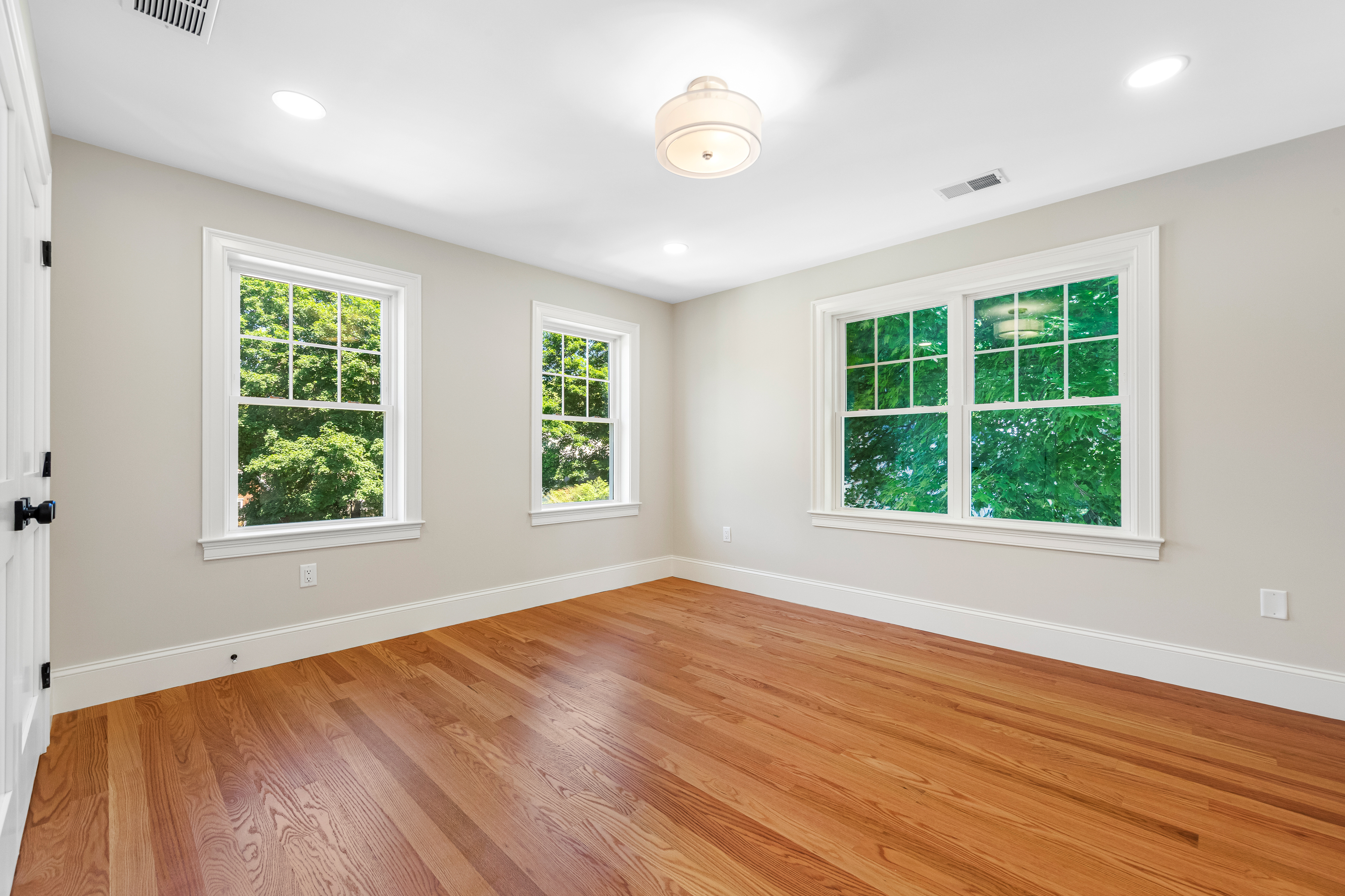  93 Hathaway Circle, Arlington, MA, 02476 - 物件實景