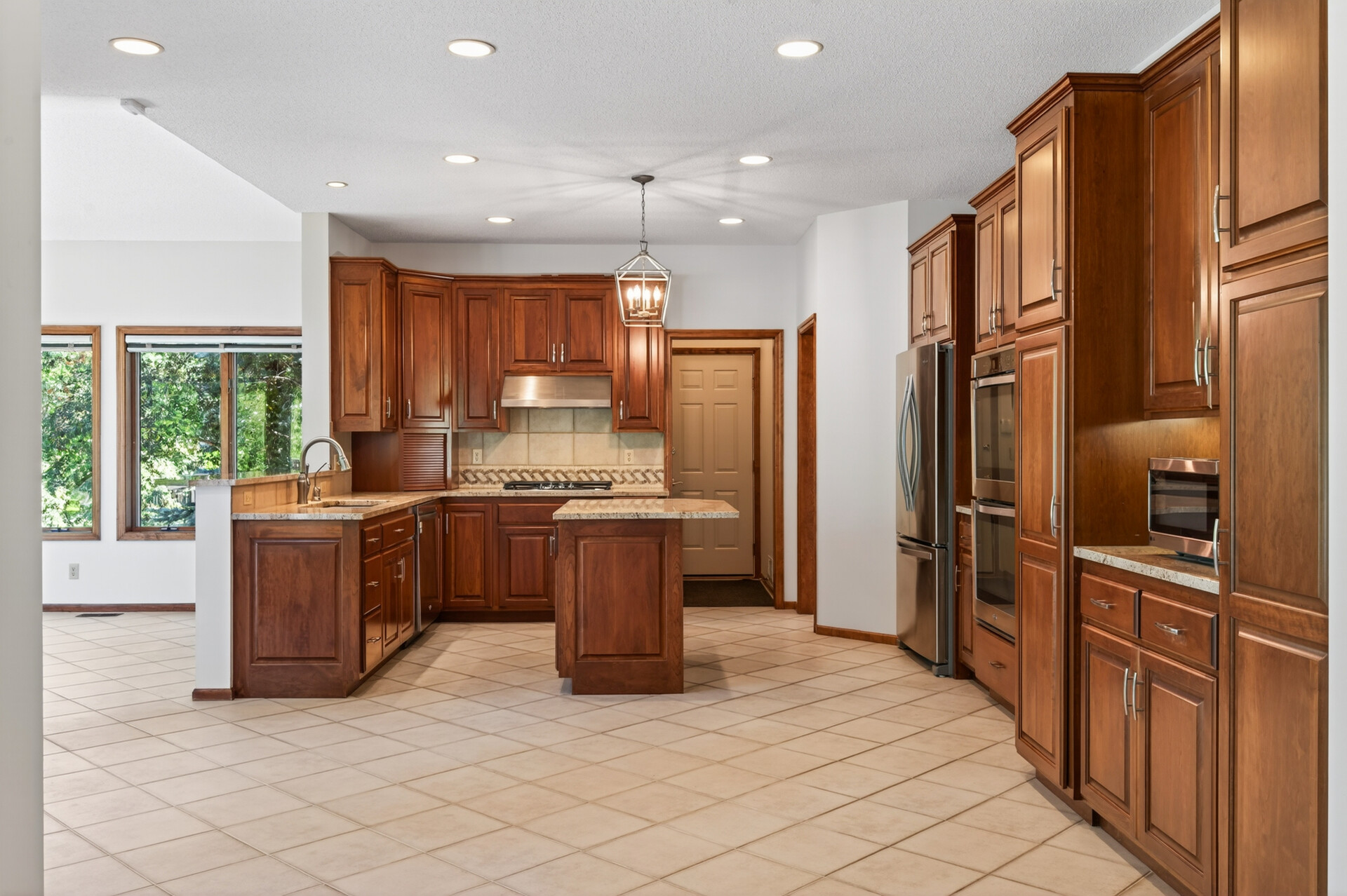  Luxury Lakeside Retreat in the Heart of Woodbury - 物件實景