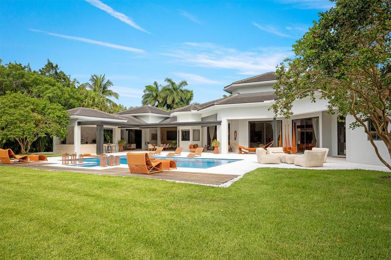 Weston, Florida, 33331, United States, 7 Bedrooms Bedrooms, ,9 BathroomsBathrooms,Residential,For Sale,1946951