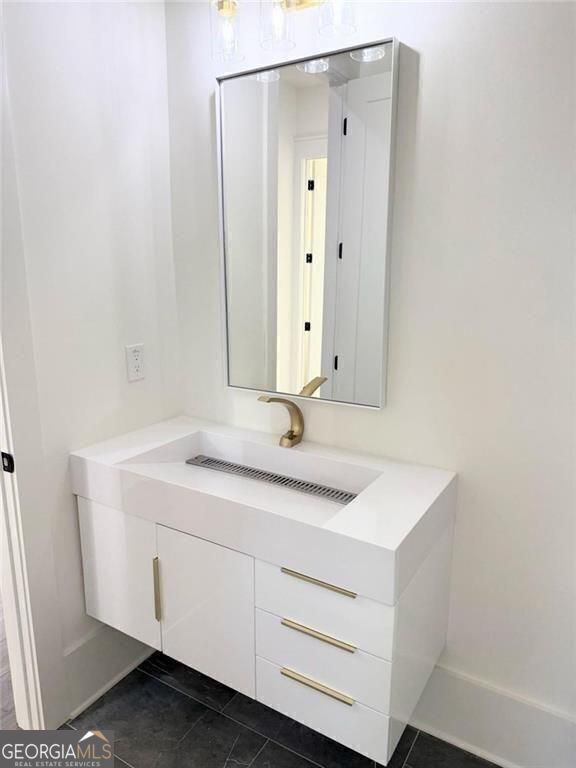 Scottdale, Georgia, 30079, United States, 4 Bedrooms Bedrooms, ,4 BathroomsBathrooms,Residential,For Sale,1952017