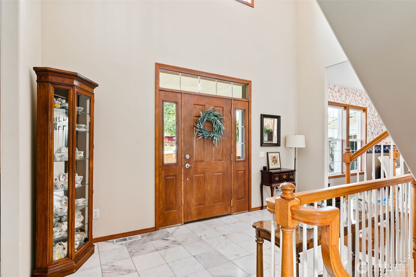 Ellensburg, Washington, 98926, United States, 4 Bedrooms Bedrooms, ,4 BathroomsBathrooms,Residential,For Sale,1983765