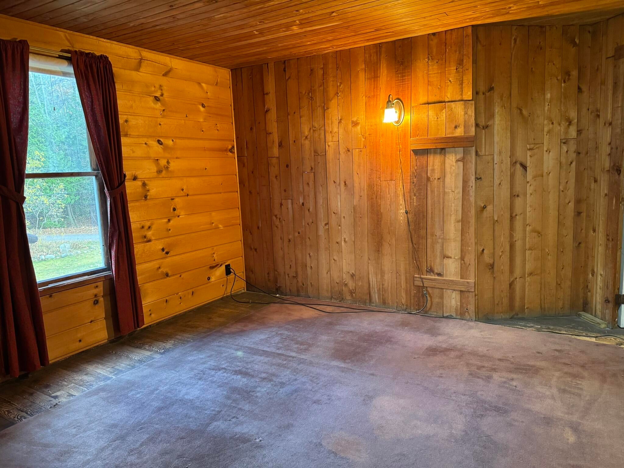 Mackinaw City, Michigan, 49701, United States, 3 Bedrooms Bedrooms, ,1 BathroomBathrooms,Residential,For Sale,1996102