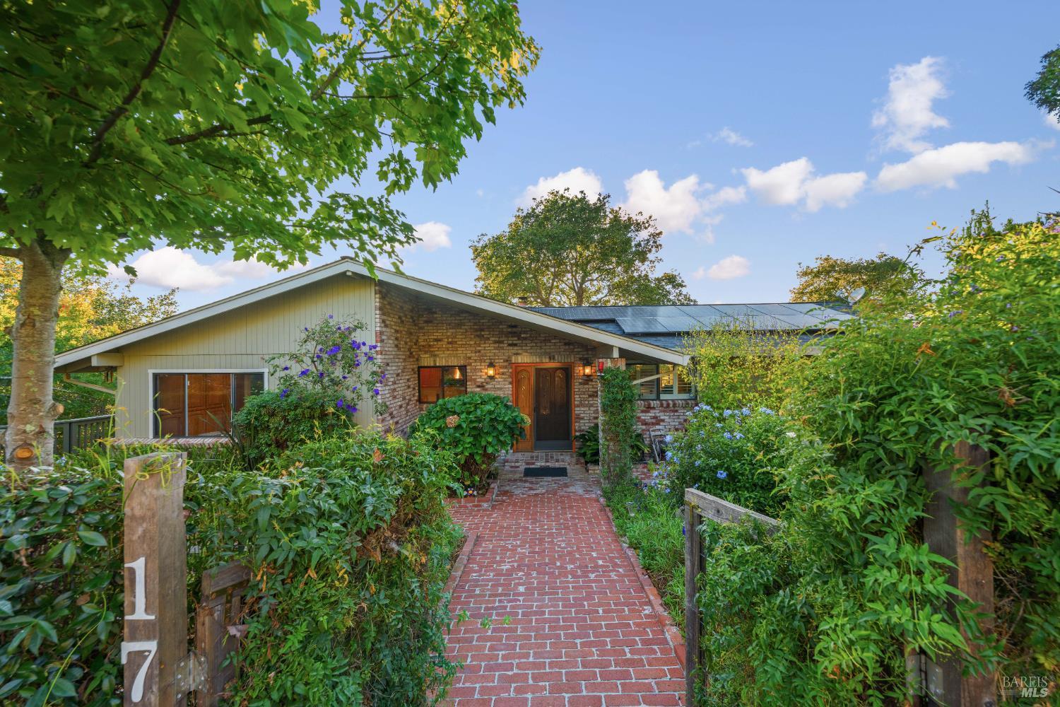 Napa, California, 94559, United States, 3 Bedrooms Bedrooms, ,3 BathroomsBathrooms,Residential,For Sale,1987942