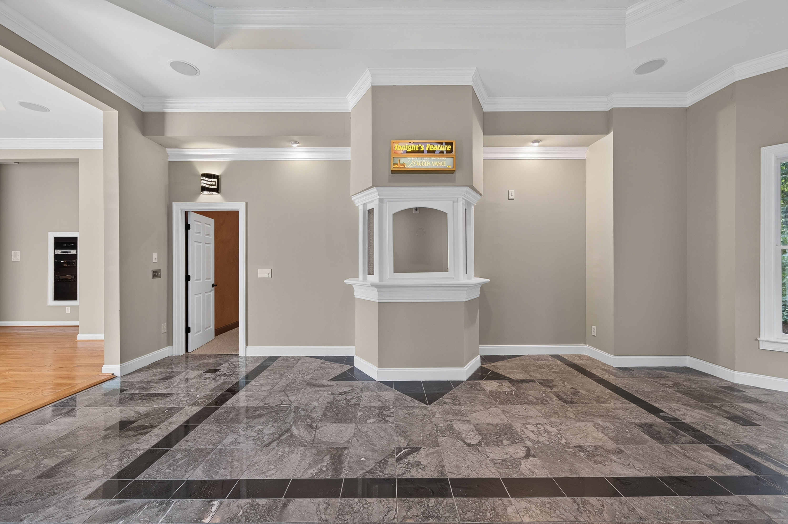  Private Luxury Retreat in the Heart of Milton - 物件實景