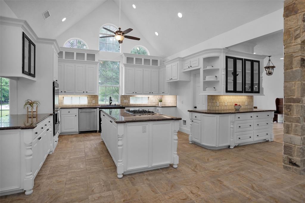 Magnolia, Texas, 77355, United States, 5 Bedrooms Bedrooms, ,5 BathroomsBathrooms,Residential,For Sale,1792056