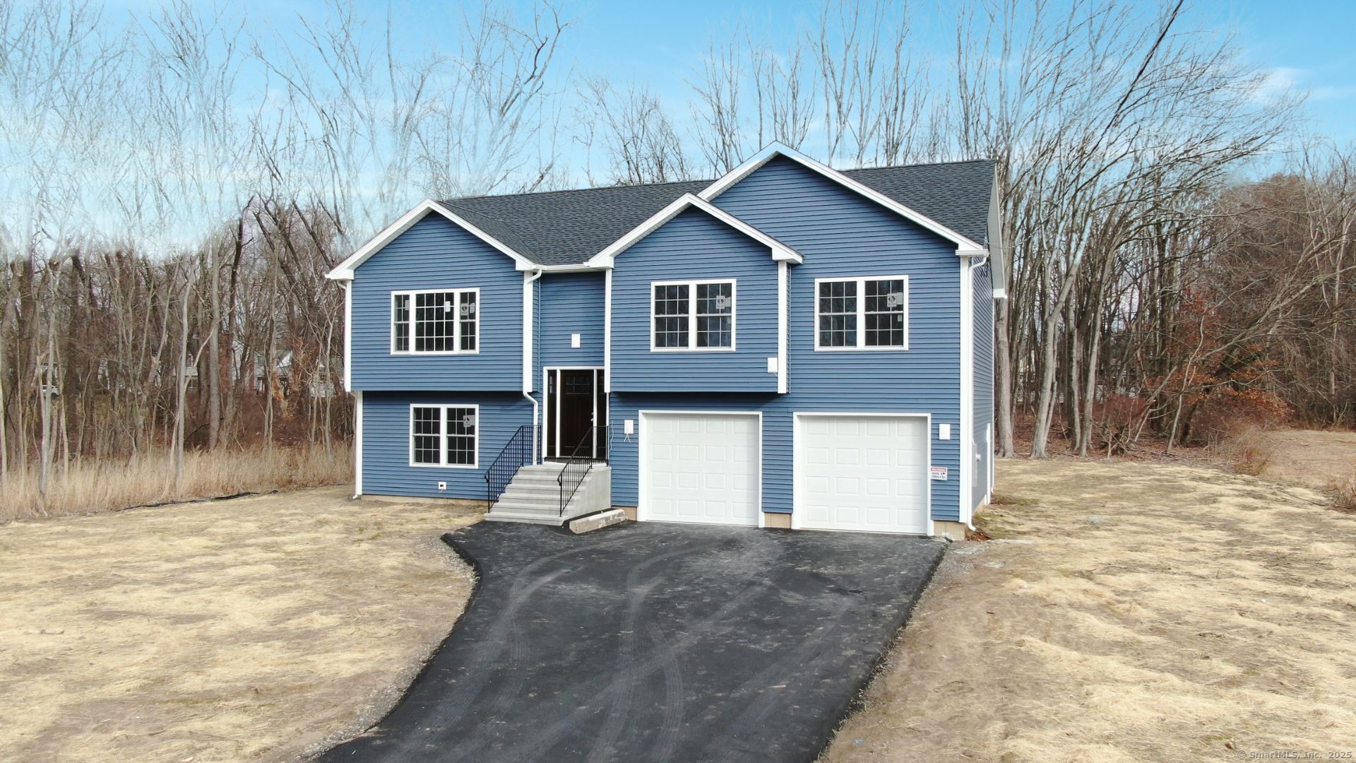 Enfield, Connecticut, 06082, United States, 3 Bedrooms Bedrooms, ,3 BathroomsBathrooms,Residential,For Sale,1919509