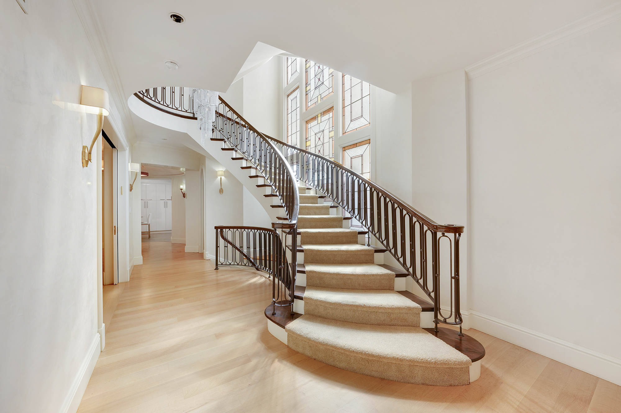 Brooklyn, New York, 11230, United States, 4 Bedrooms Bedrooms, ,7 BathroomsBathrooms,Residential,For Sale,1942878