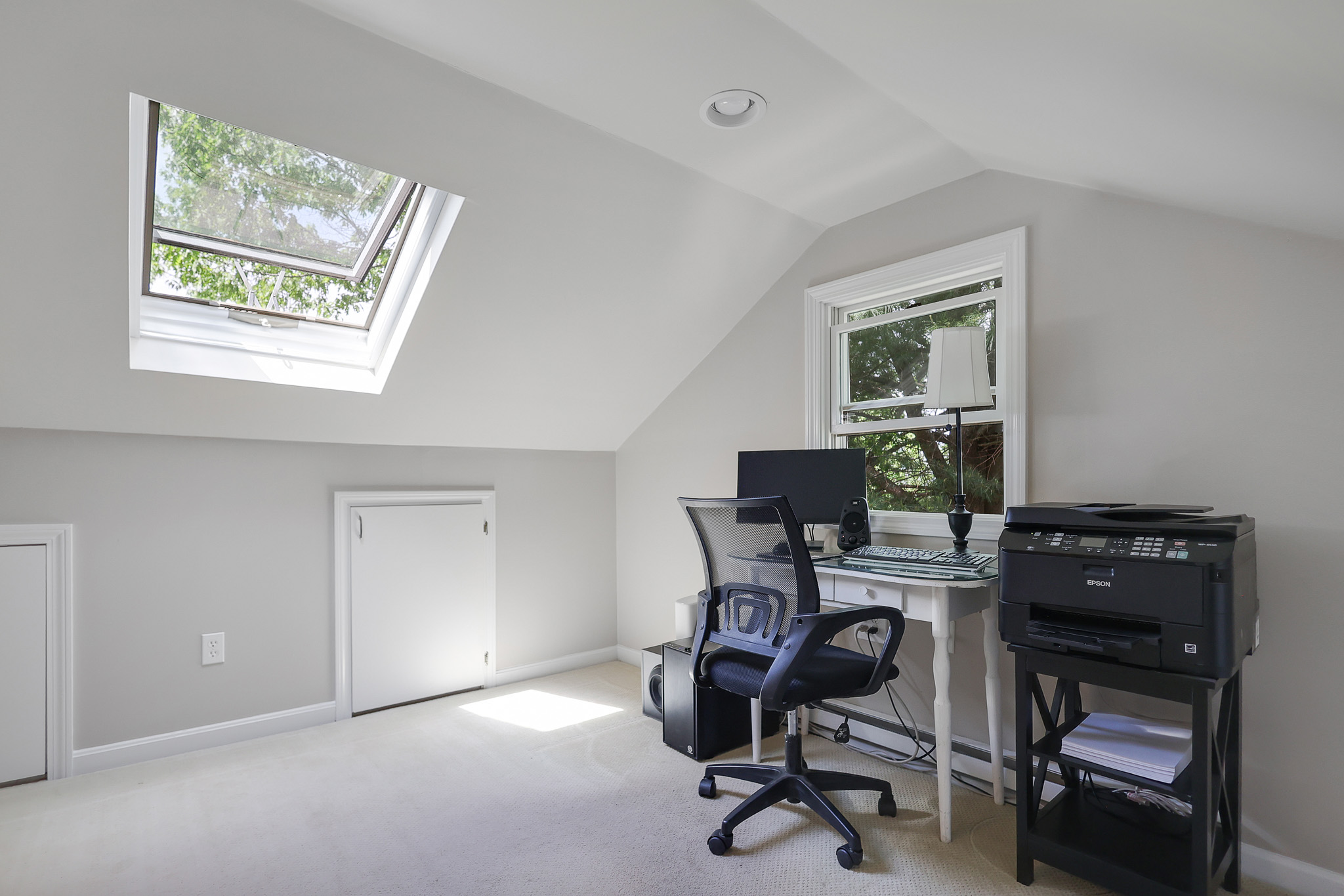 North Andover, Massachusetts, 01845, United States, 2 Bedrooms Bedrooms, ,2 BathroomsBathrooms,Residential,For Sale,2048413