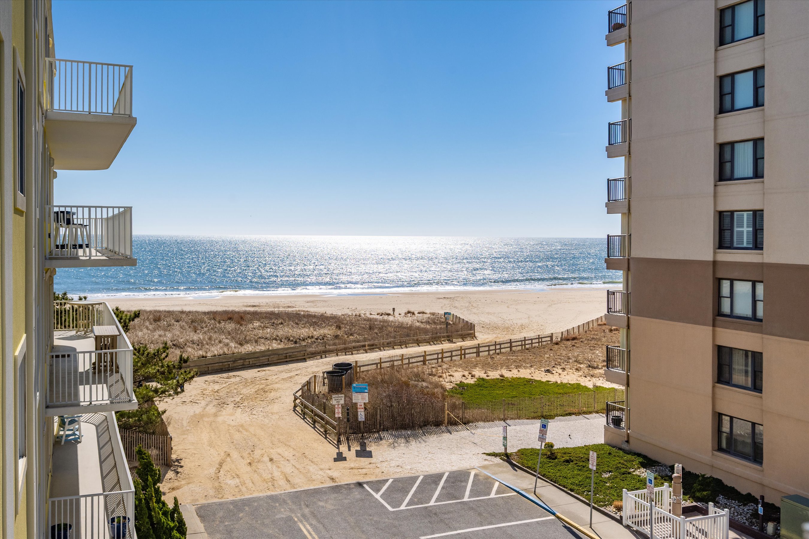  NONE AVAILABLE - 物件實景