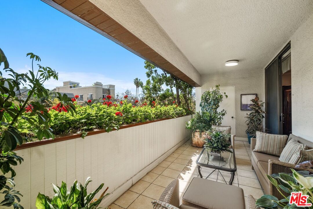 Beverly Hills, California, 90210, United States, 2 Bedrooms Bedrooms, ,3 BathroomsBathrooms,Residential,For Sale,1766726