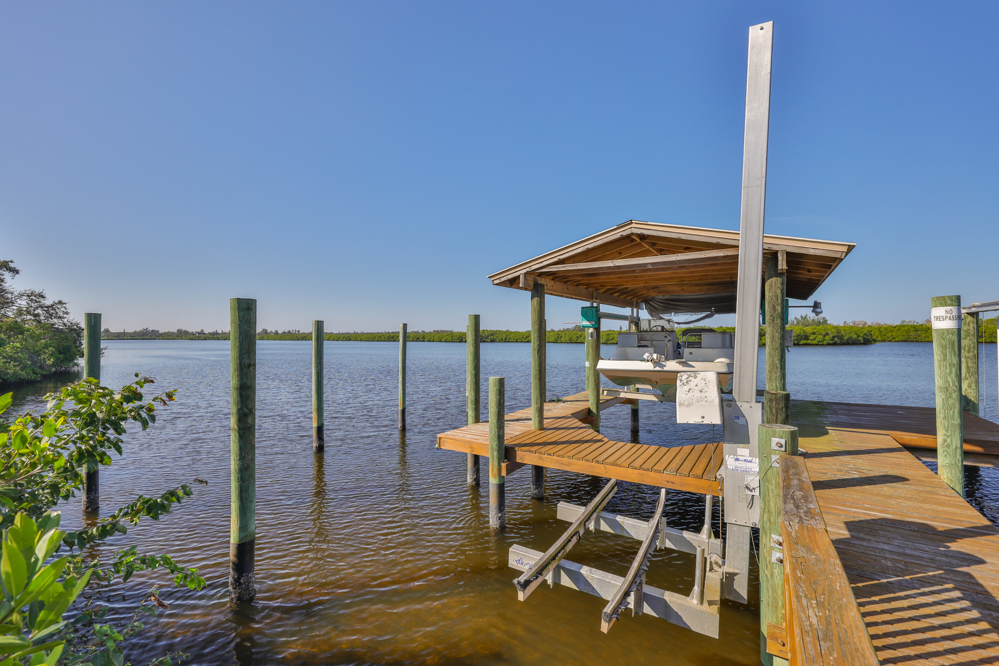 Ruskin, Florida, 33570, United States, 3 Bedrooms Bedrooms, ,2 BathroomsBathrooms,Residential,For Sale,2002551