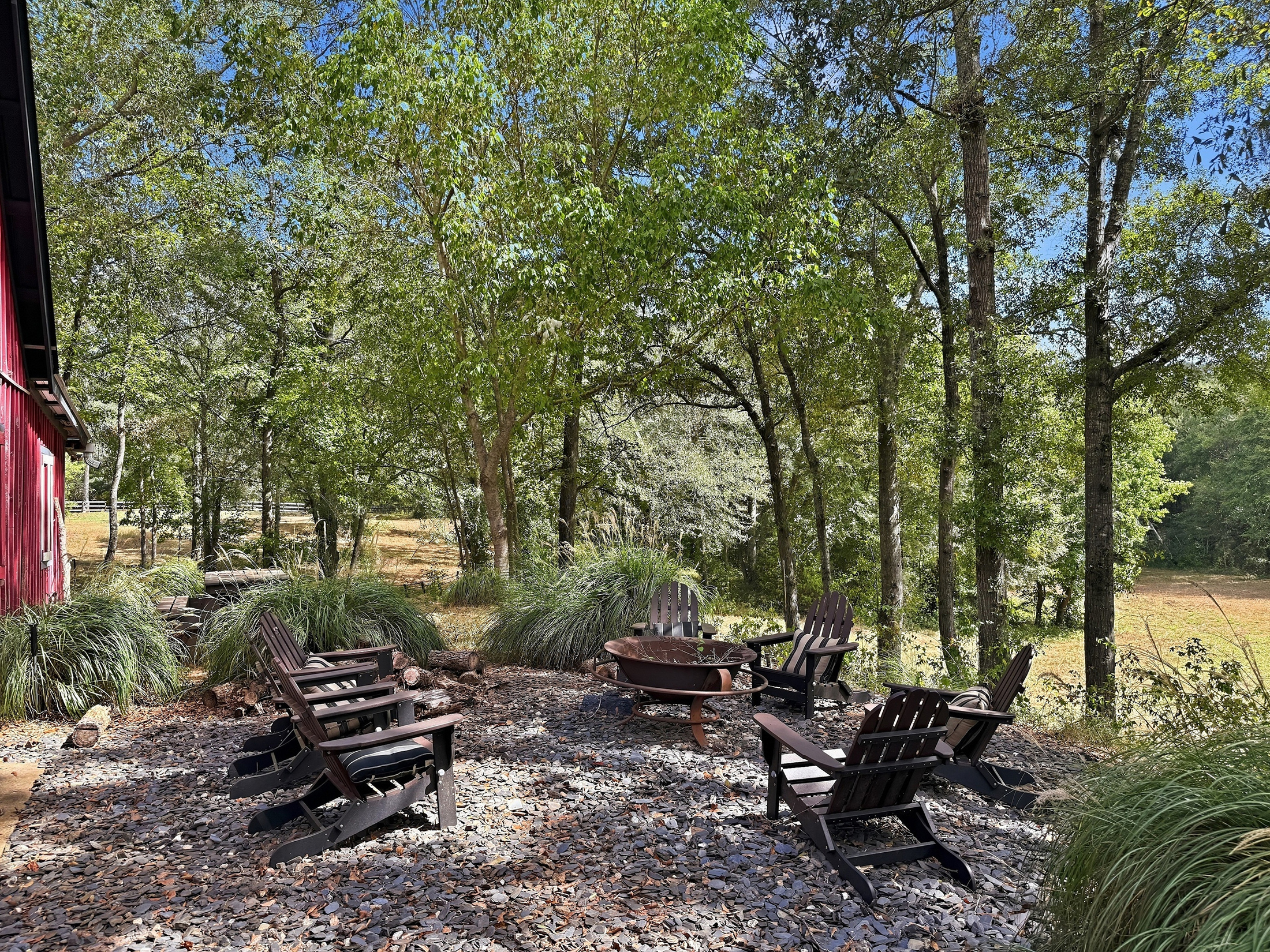  Exquisite 77.5 +/- Acre Private Retreat With Modern Rustic Elegance - 物件實景