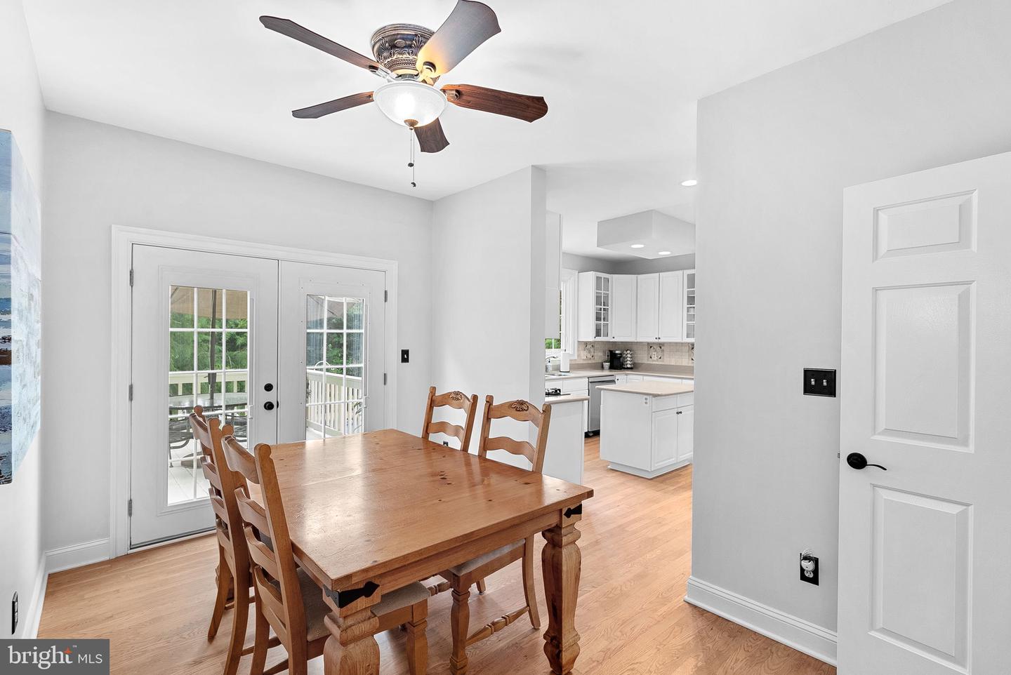 Waterford, Virginia, 20197, United States, 5 Bedrooms Bedrooms, ,4 BathroomsBathrooms,Residential,For Sale,1940957