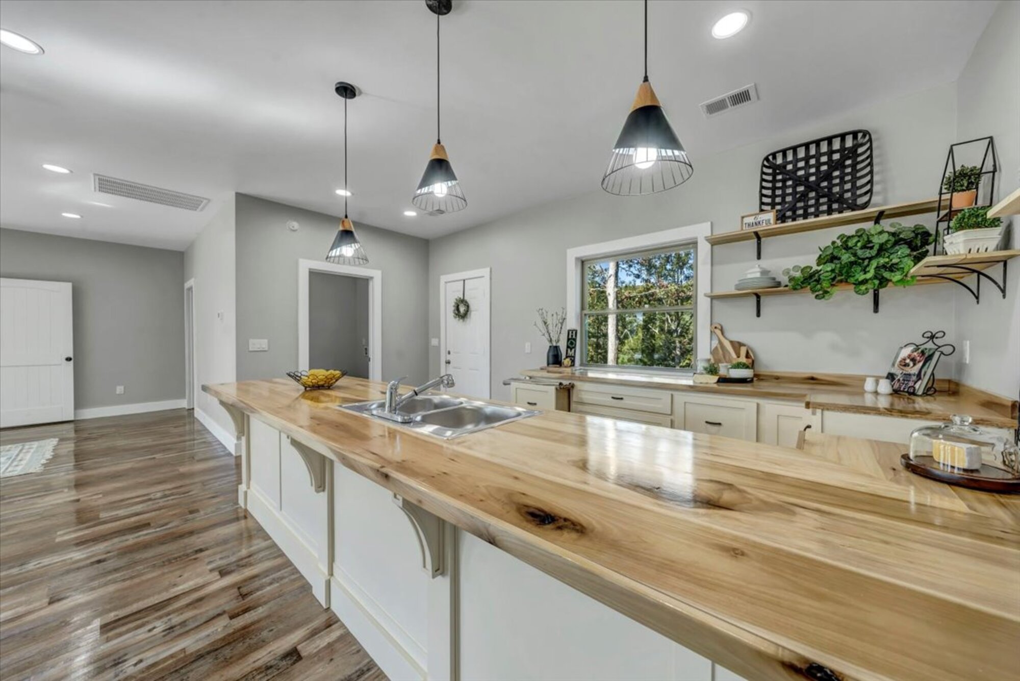  334 Camp Ney A Ti Rd - 物件實景