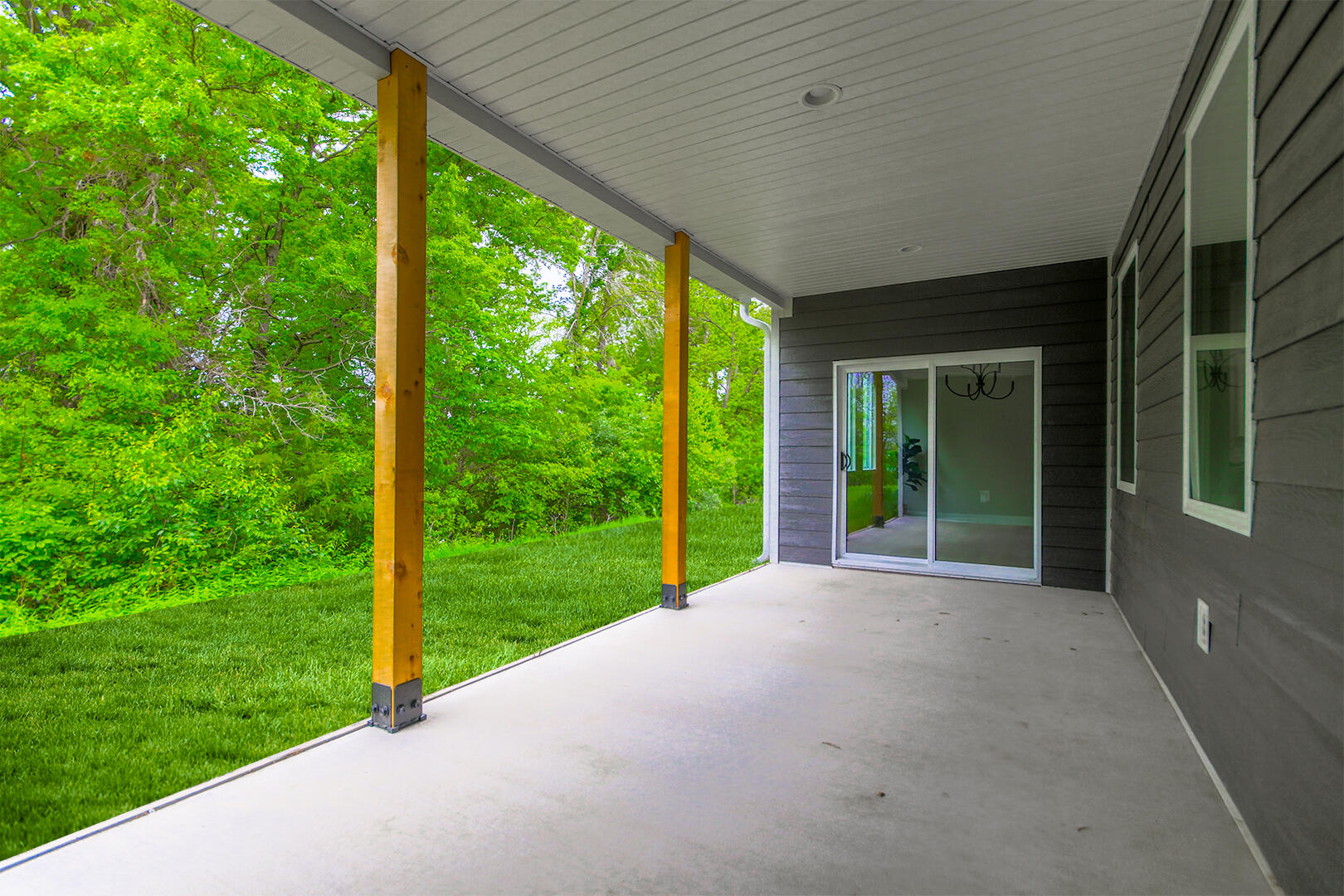 COLUMBIA, Missouri, 65202, United States, 4 Bedrooms Bedrooms, ,3 BathroomsBathrooms,Residential,For Sale,2008835