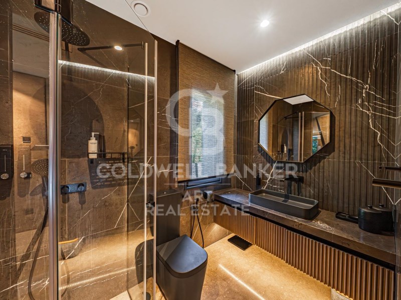 Marbella, Andalusia, ES, 10 Bedrooms Bedrooms, ,10 BathroomsBathrooms,Residential,For Sale,1874596