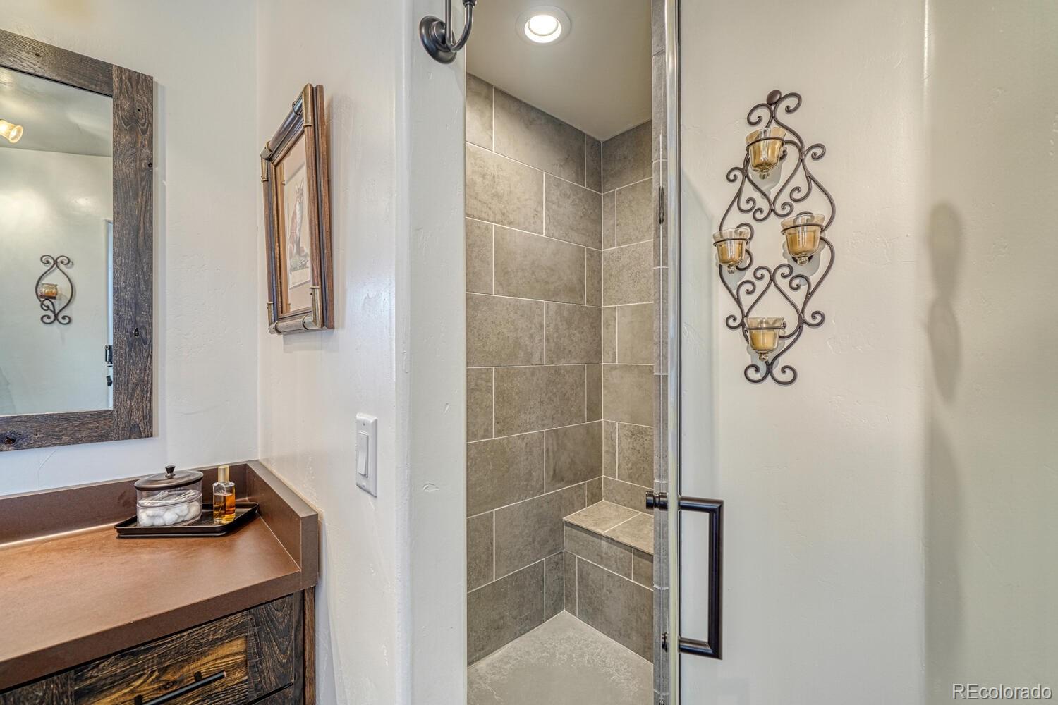 Hartsel, Colorado, 80449, United States, 2 Bedrooms Bedrooms, ,1 BathroomBathrooms,Residential,For Sale,1804606