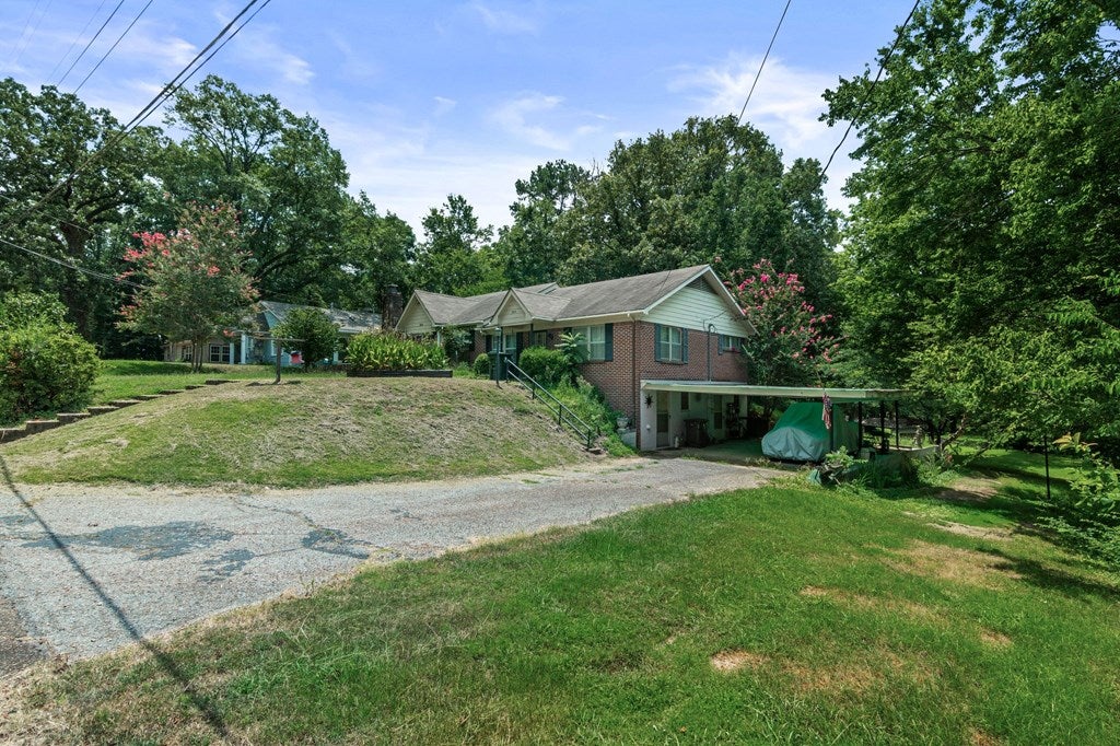 OXFORD, Mississippi, 38655, United States, 3 Bedrooms Bedrooms, ,3 BathroomsBathrooms,Residential,For Sale,1903883