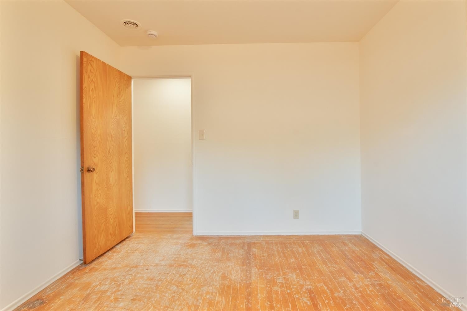 Vallejo, California, 94591, United States, 3 Bedrooms Bedrooms, ,2 BathroomsBathrooms,Residential,For Sale,1932094