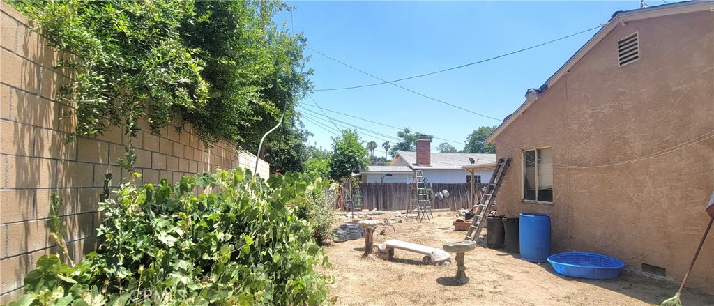 San Bernardino, California, 92410, United States, 3 Bedrooms Bedrooms, ,2 BathroomsBathrooms,Residential,For Sale,1978840