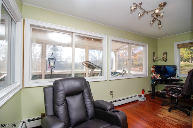 Vernon Twp., New Jersey, 07461-4534, United States, 5 Bedrooms Bedrooms, ,3 BathroomsBathrooms,Residential,For Sale,1977307