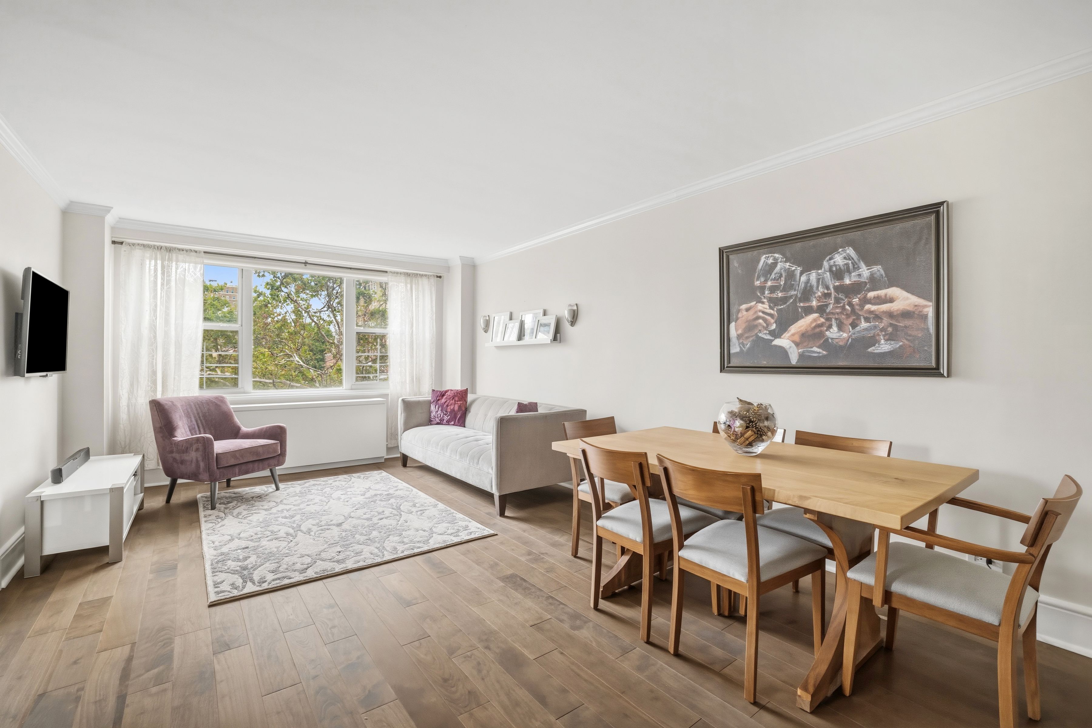  Mint Bright Elegant 2 Bed/1 Bath with W/D - 物件實景