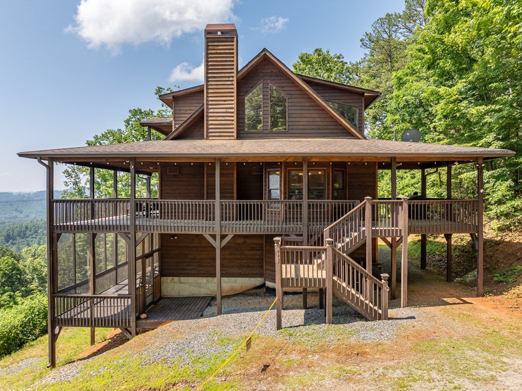 Murphy, North Carolina, 28096, United States, 4 Bedrooms Bedrooms, ,4 BathroomsBathrooms,Residential,For Sale,1871298