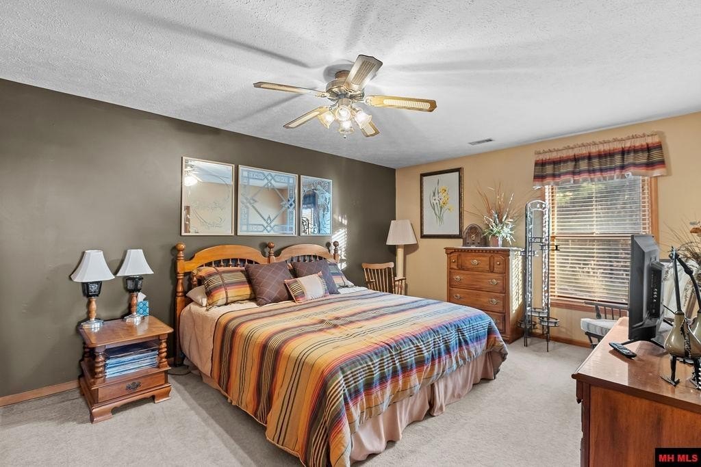 Jordan, Arkansas, 72519, United States, 4 Bedrooms Bedrooms, ,4 BathroomsBathrooms,Residential,For Sale,2005466