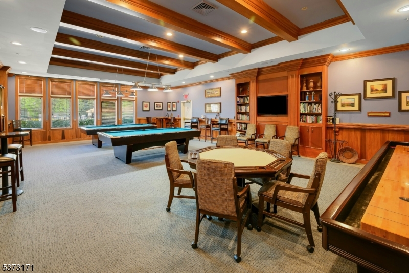 Franklin Twp., New Jersey, 08873, United States, 2 Bedrooms Bedrooms, ,2 BathroomsBathrooms,Residential,For Sale,1947950