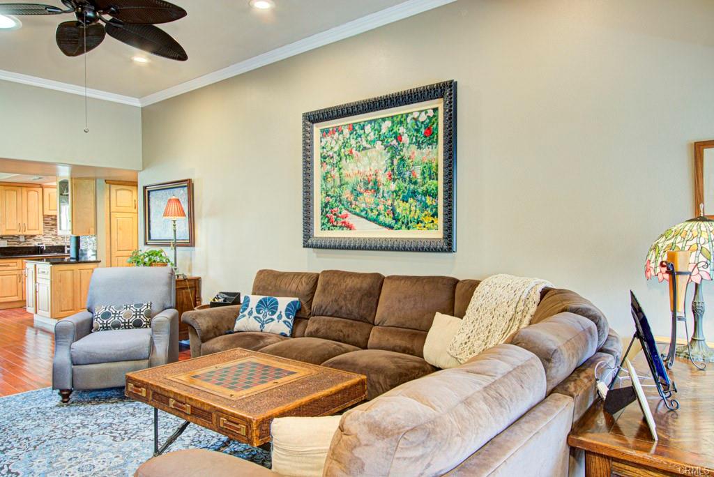 Laguna Woods, California, 92637, United States, 2 Bedrooms Bedrooms, ,Residential,For Sale,1880064