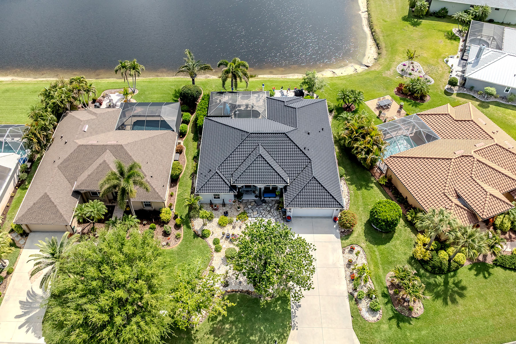  BLUE HERON POND - 物件實景