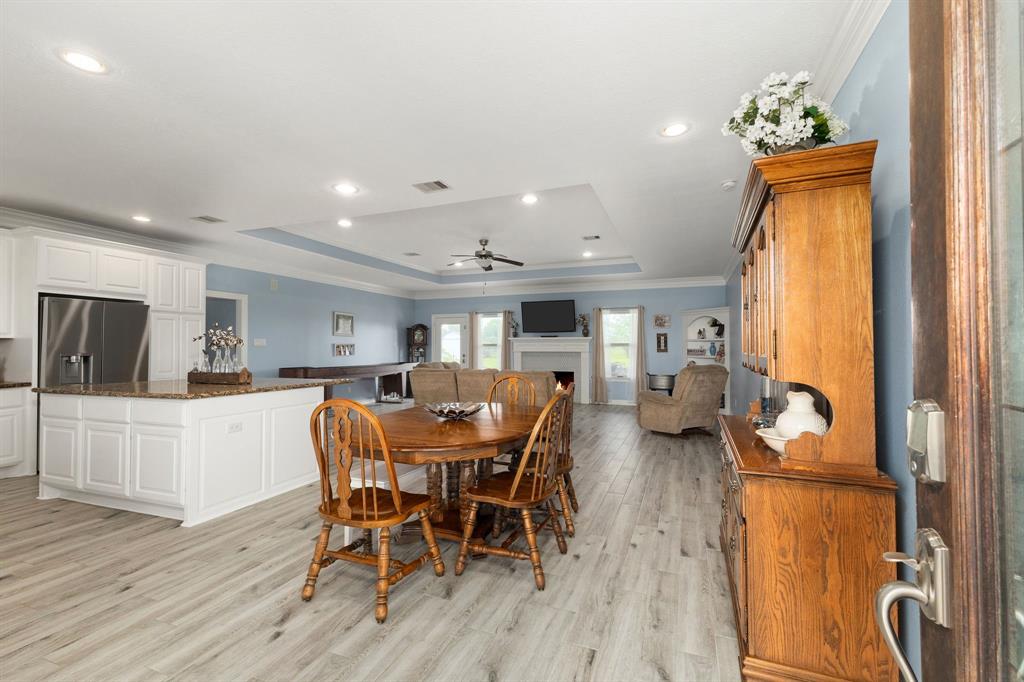 Sealy, Texas, 77474, United States, 3 Bedrooms Bedrooms, ,2 BathroomsBathrooms,Residential,For Sale,1846836