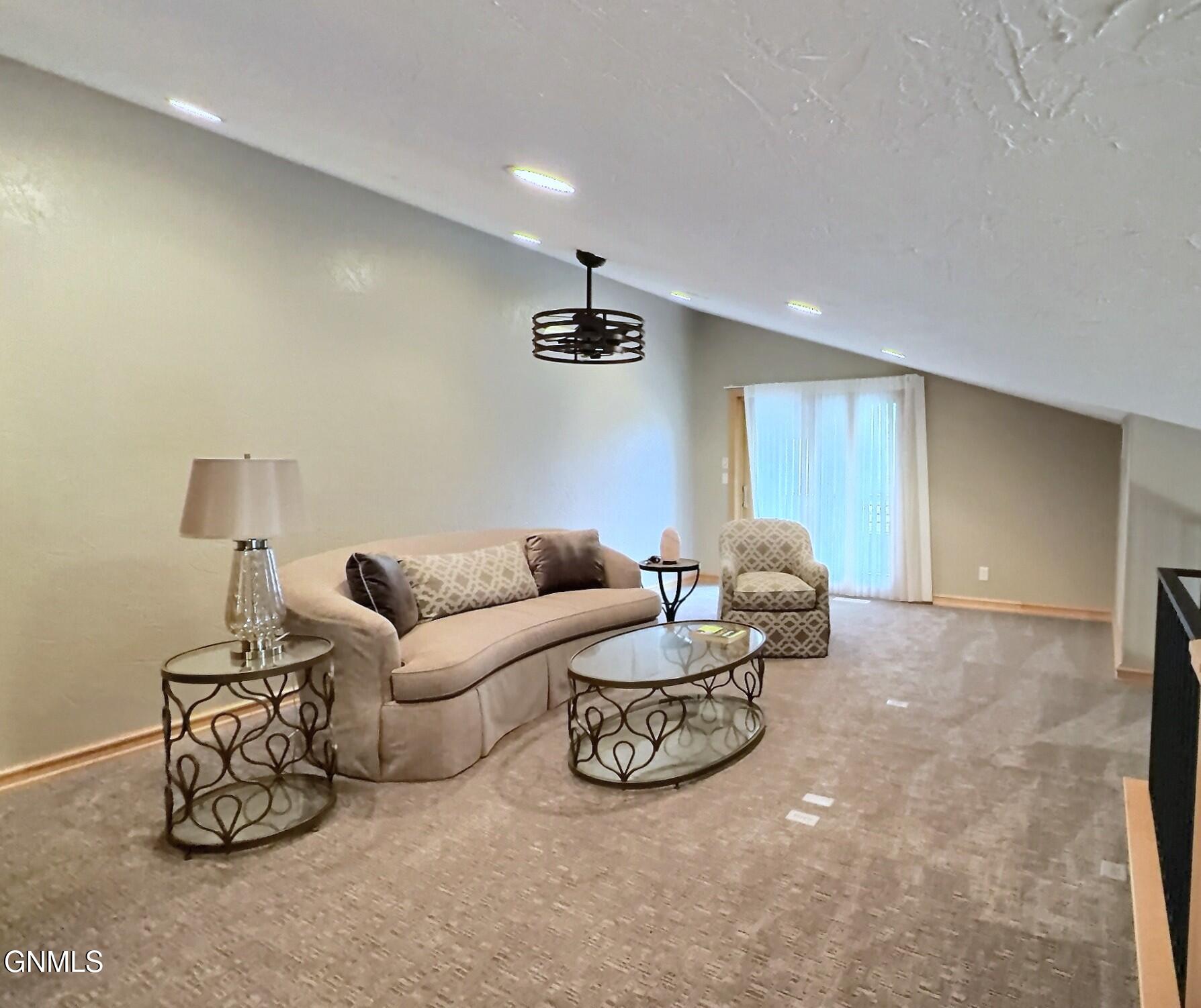 Bismarck, North Dakota, 58504, United States, 3 Bedrooms Bedrooms, ,1 BathroomBathrooms,Residential,For Sale,2049103