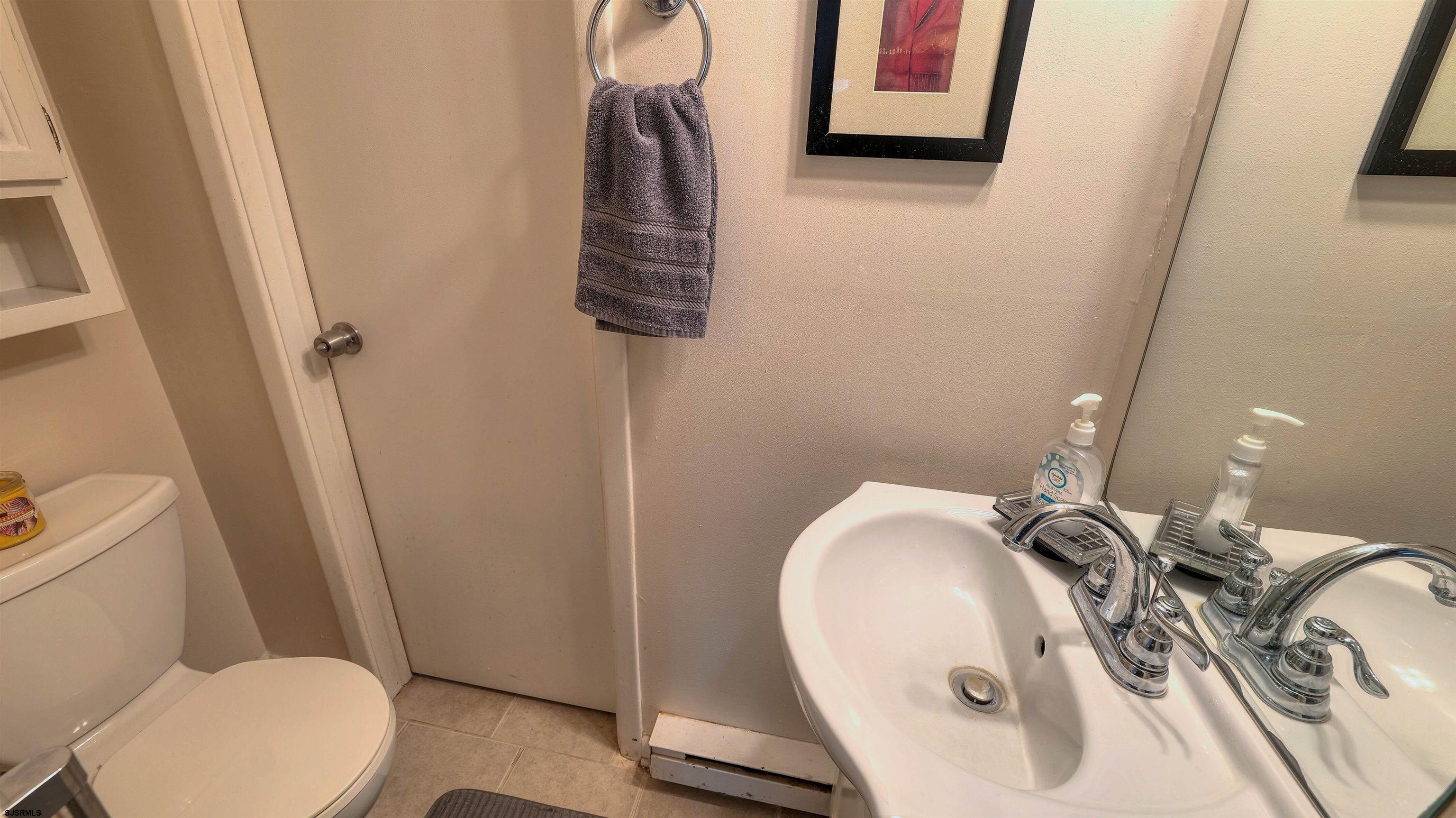 Ventnor, New Jersey, 08406, United States, 2 Bedrooms Bedrooms, ,2 BathroomsBathrooms,Residential,For Sale,1957844